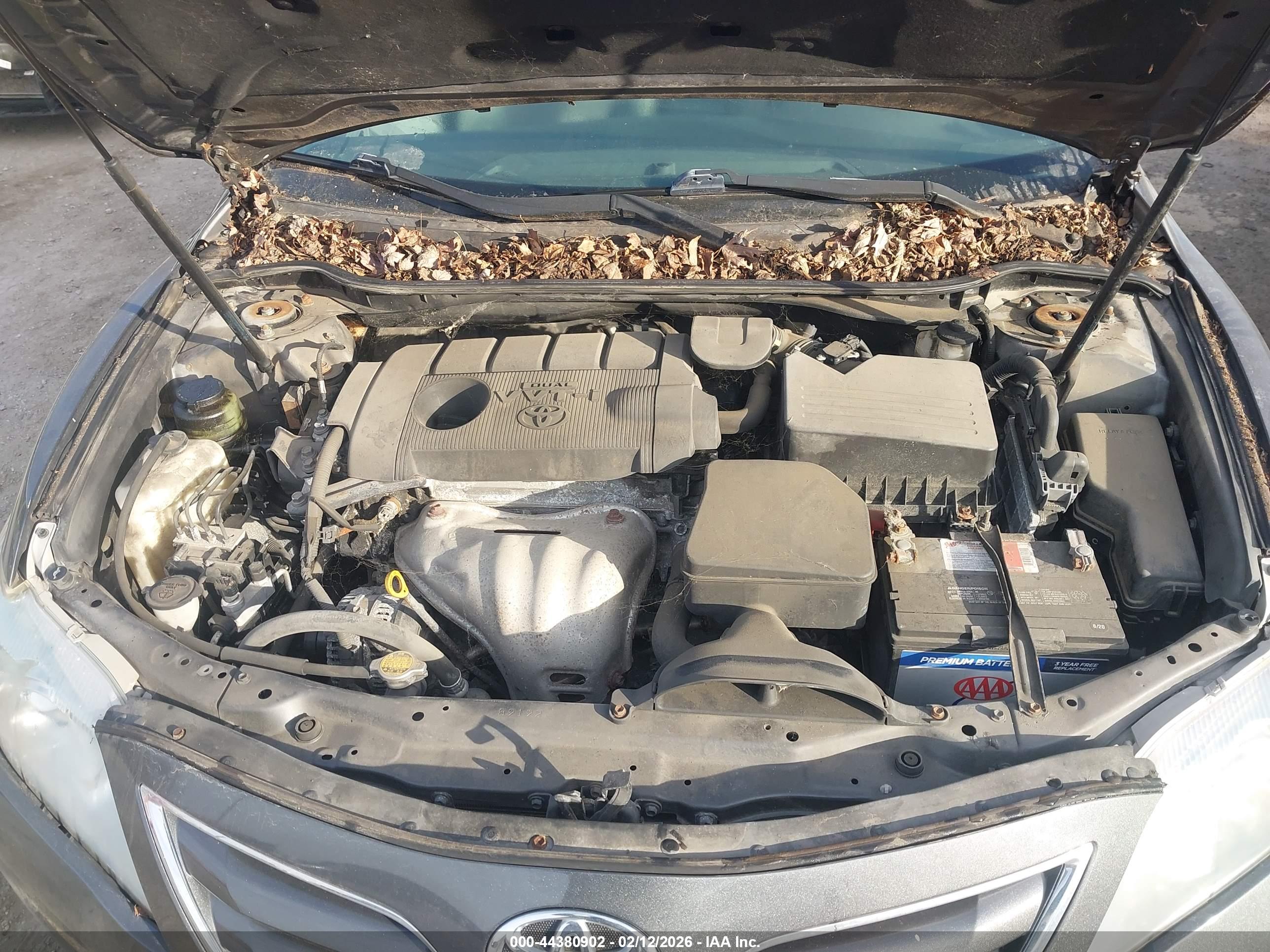 TOYOTA CAMRY image 10