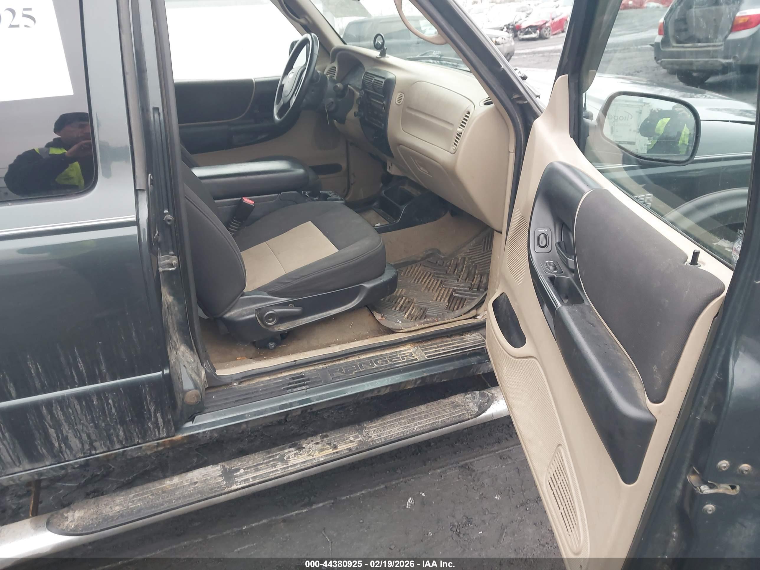 FORD RANGER image 5