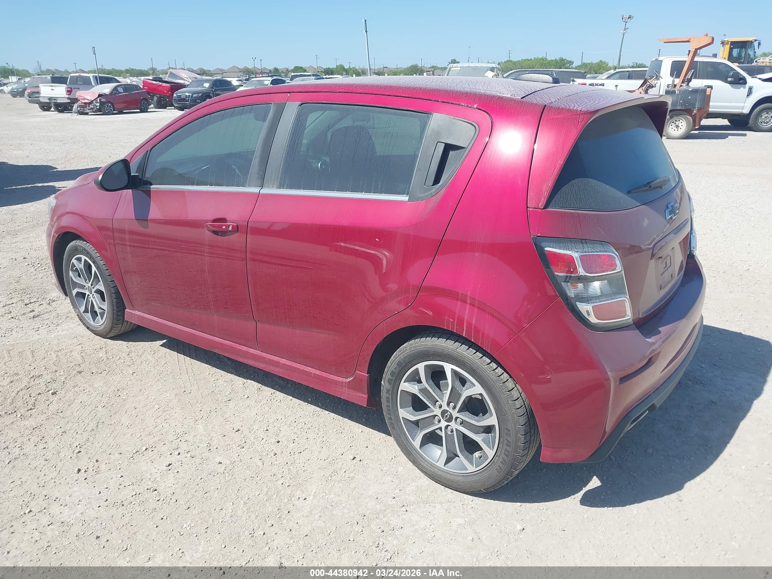 CHEVROLET SONIC image 3