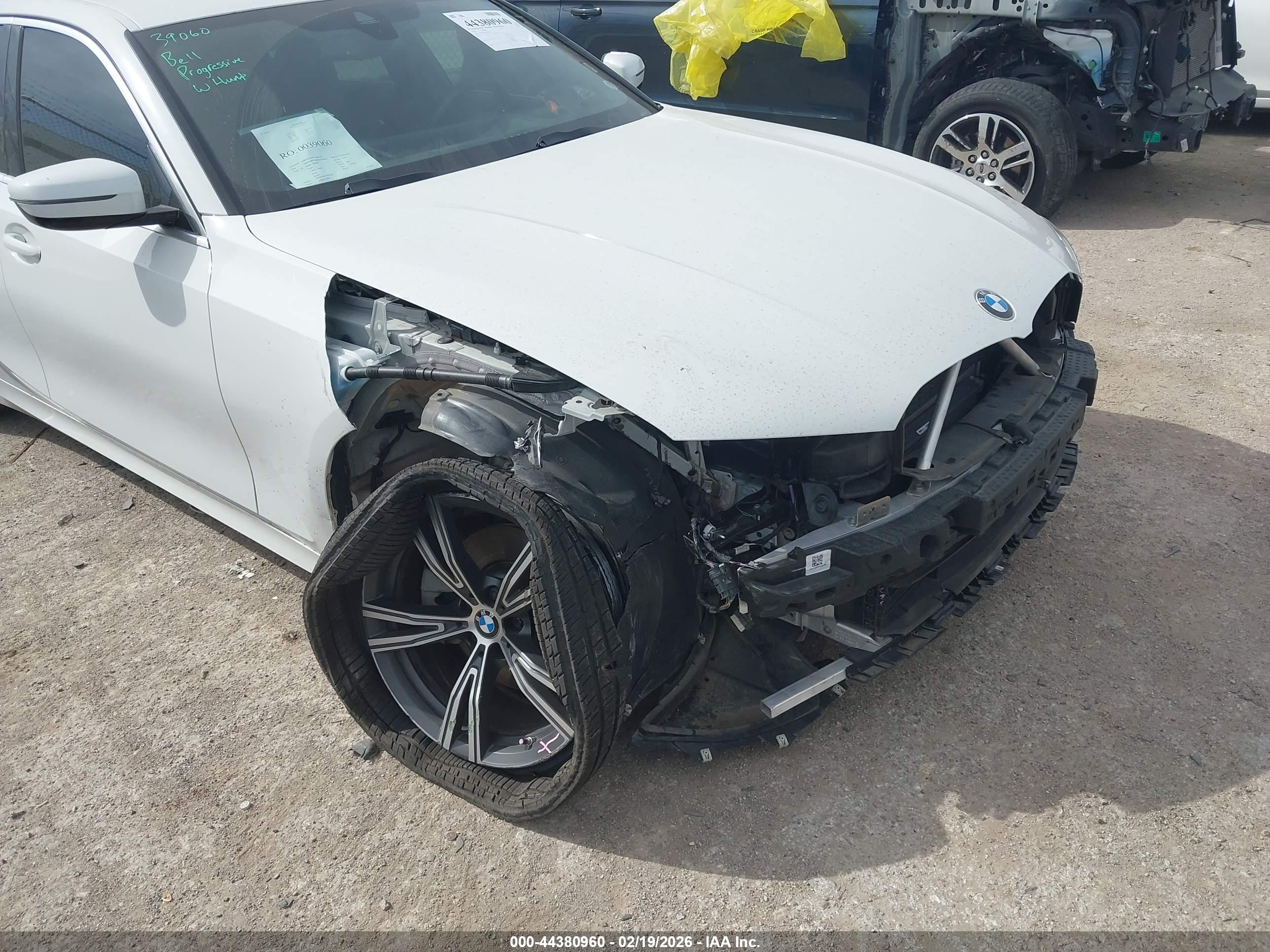 BMW 330I image 6