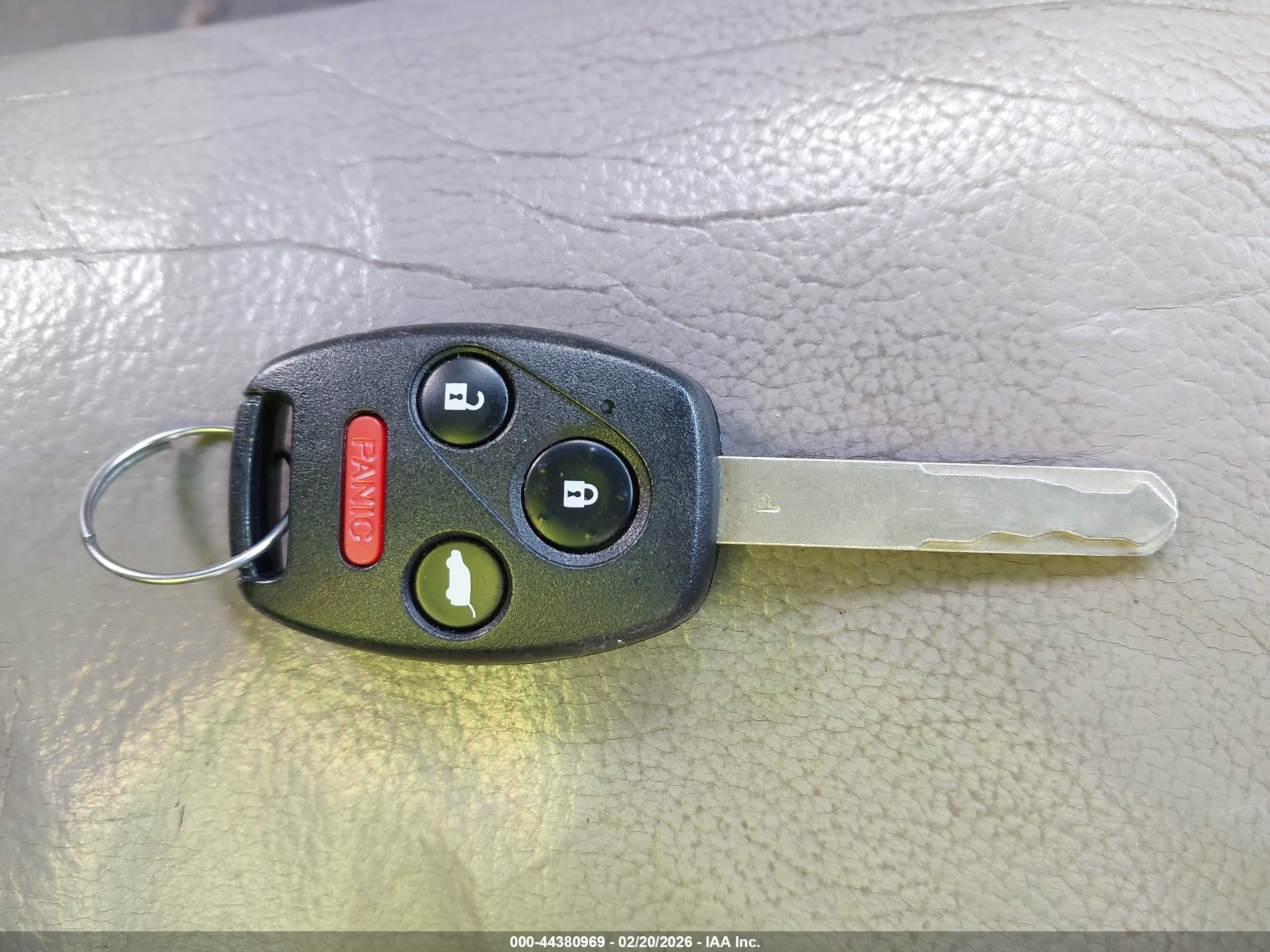 HONDA PILOT image 11