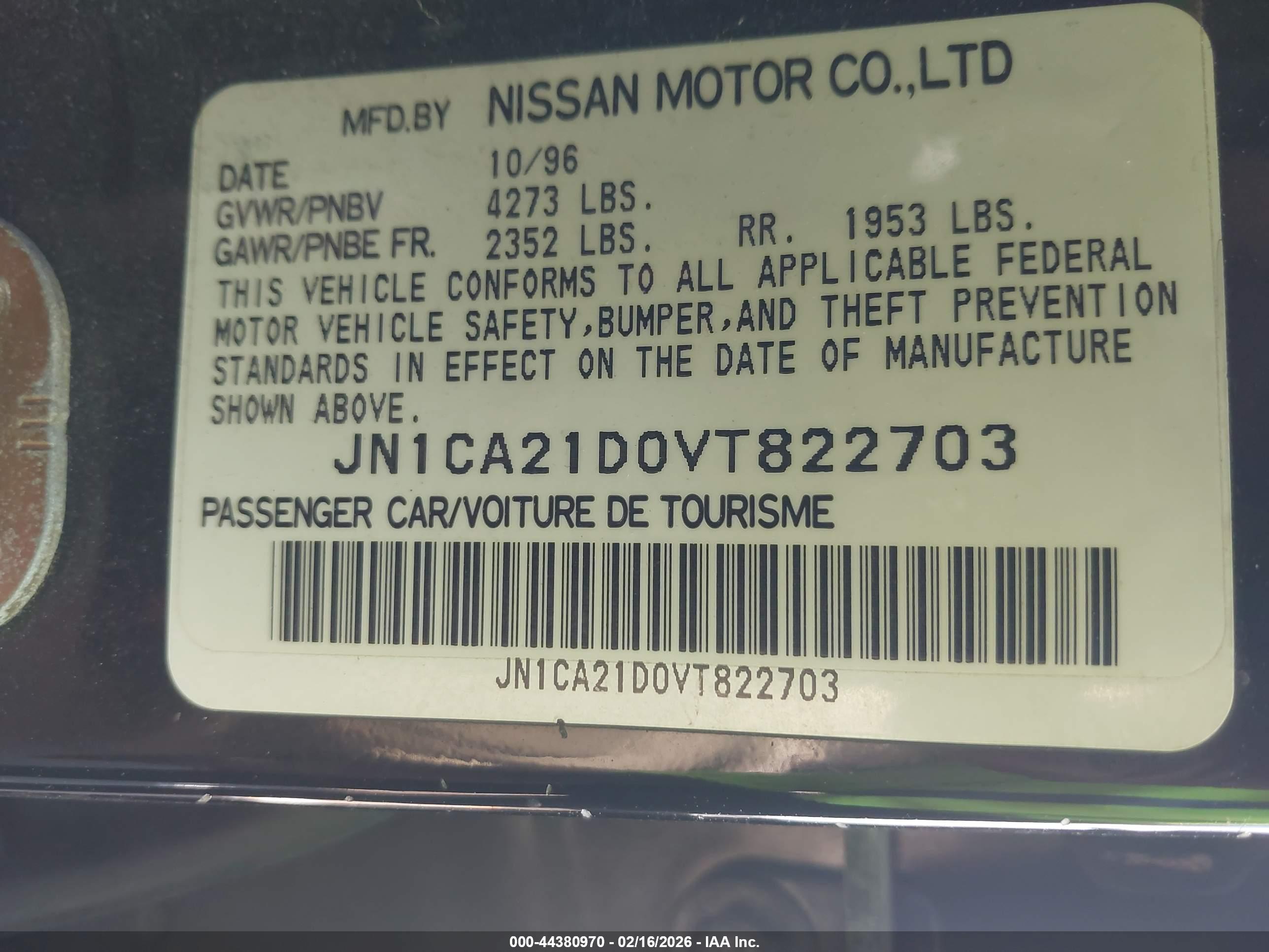 NISSAN MAXIMA image 9