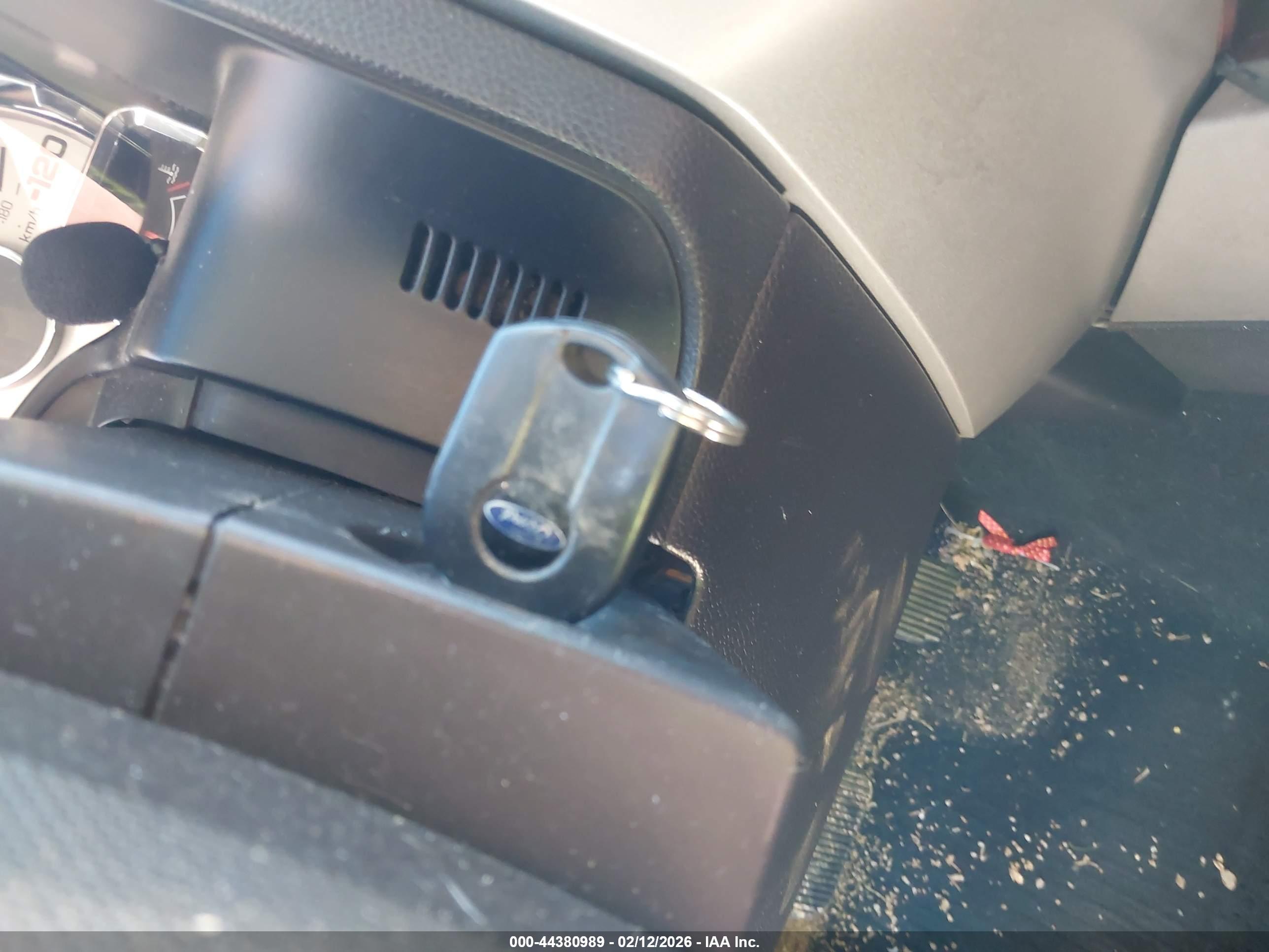 FORD EXPEDITION image 11