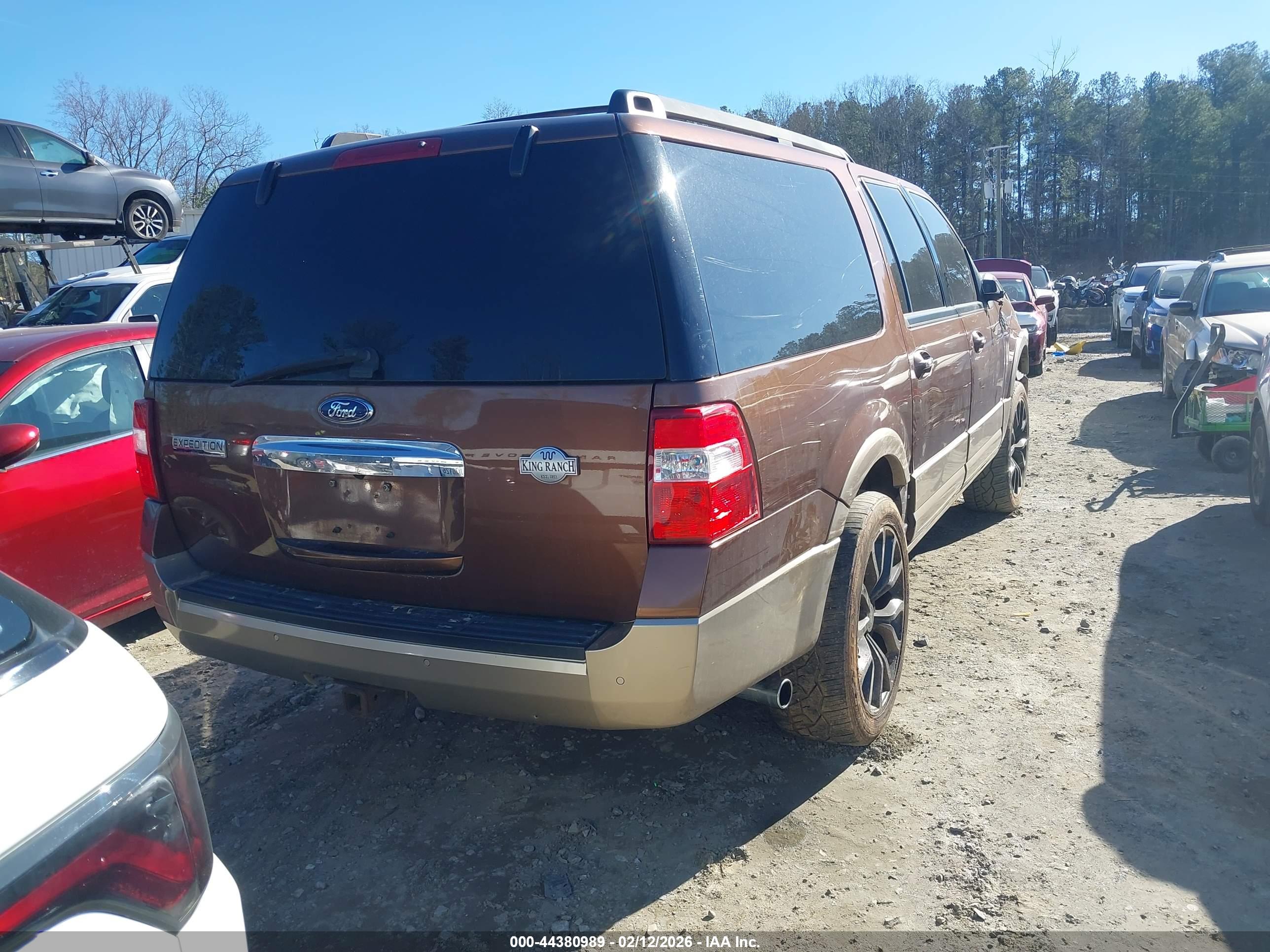 FORD EXPEDITION image 4