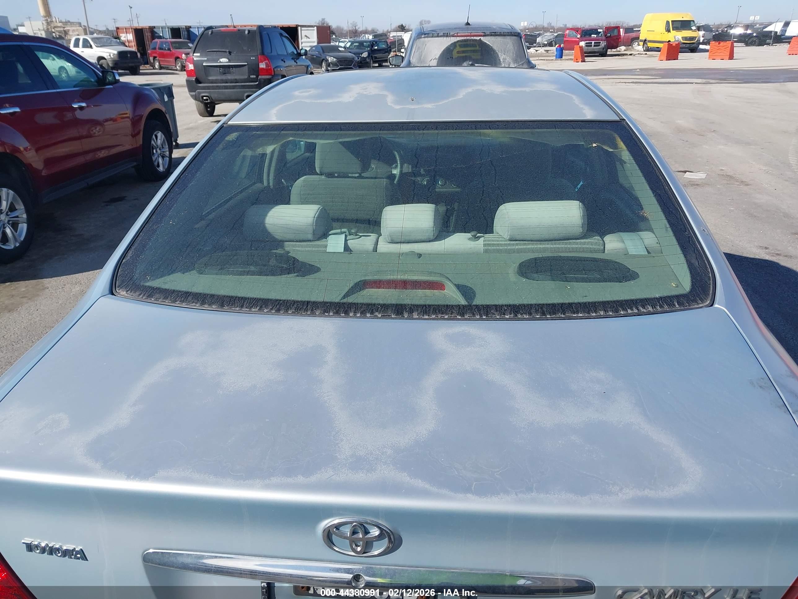TOYOTA CAMRY image 6