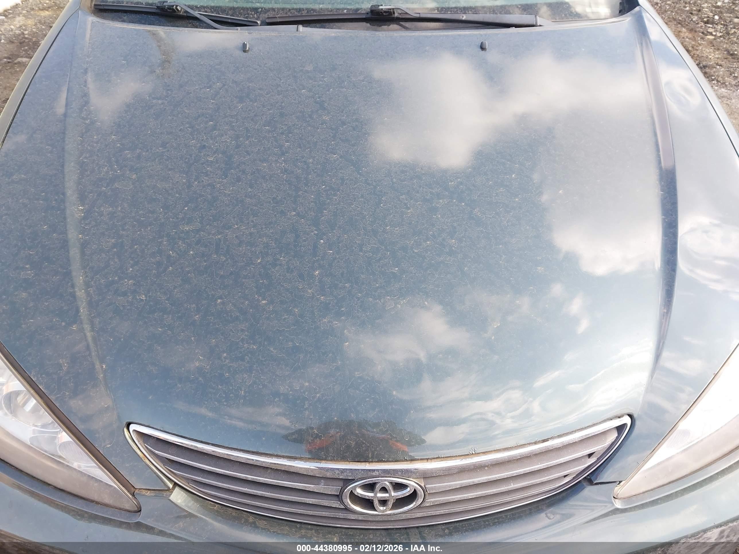 TOYOTA CAMRY image 6