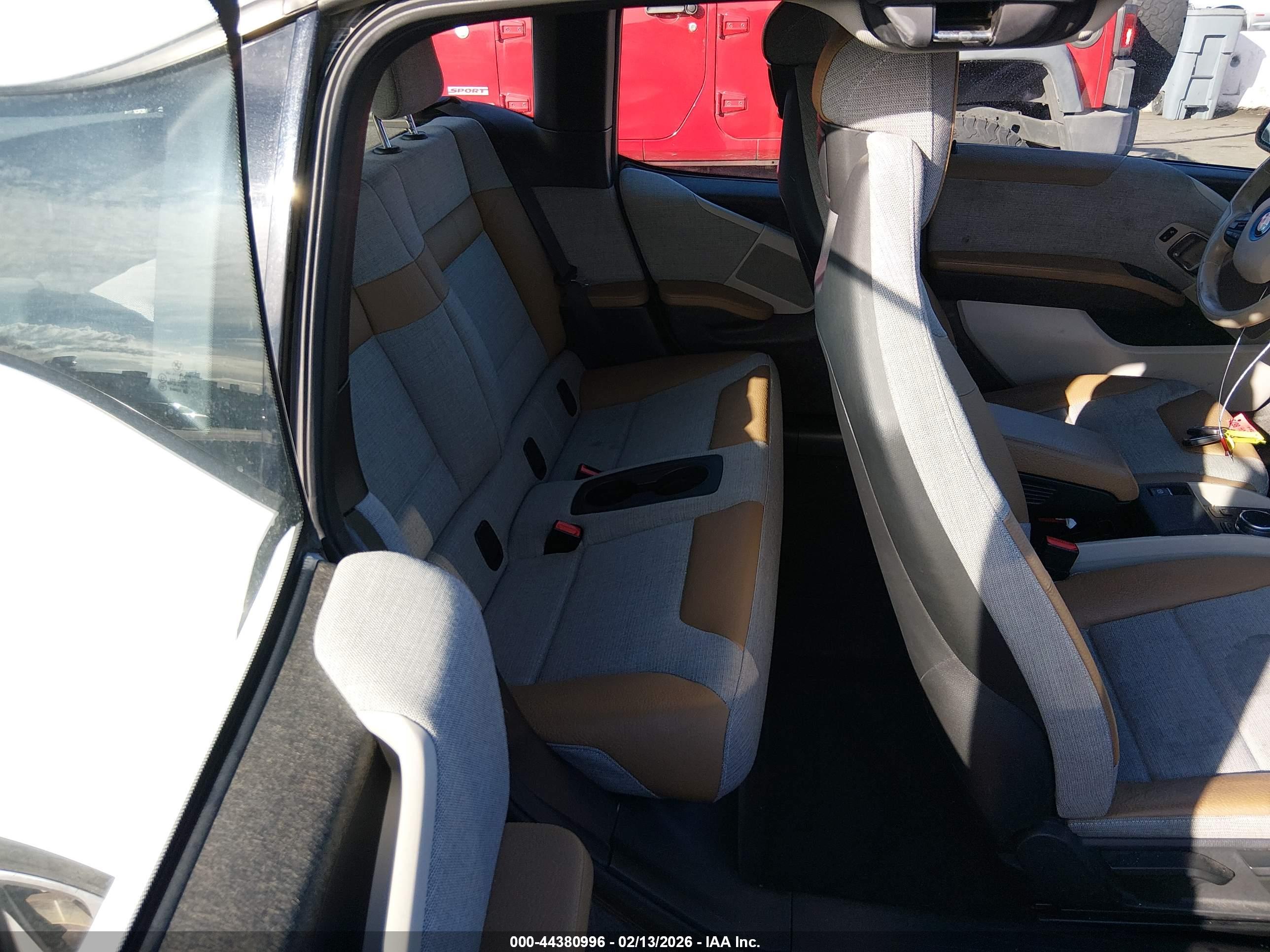 BMW I3 image 8