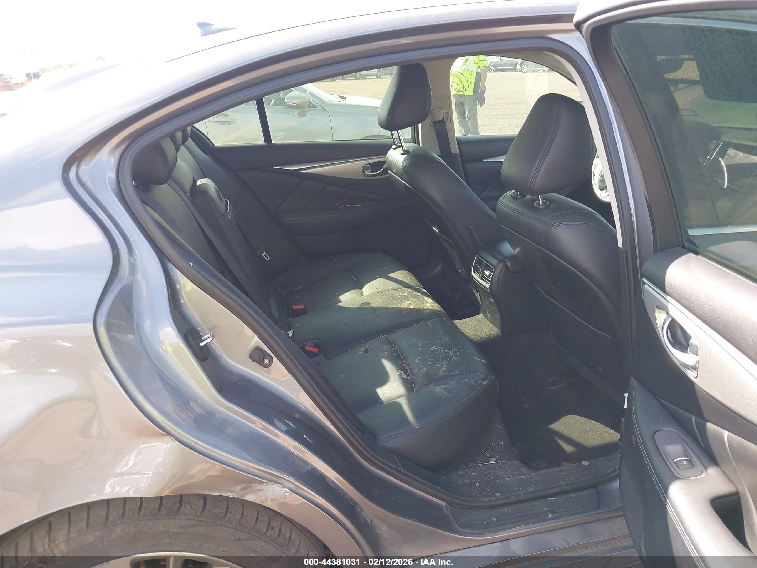 INFINITI Q50 image 8