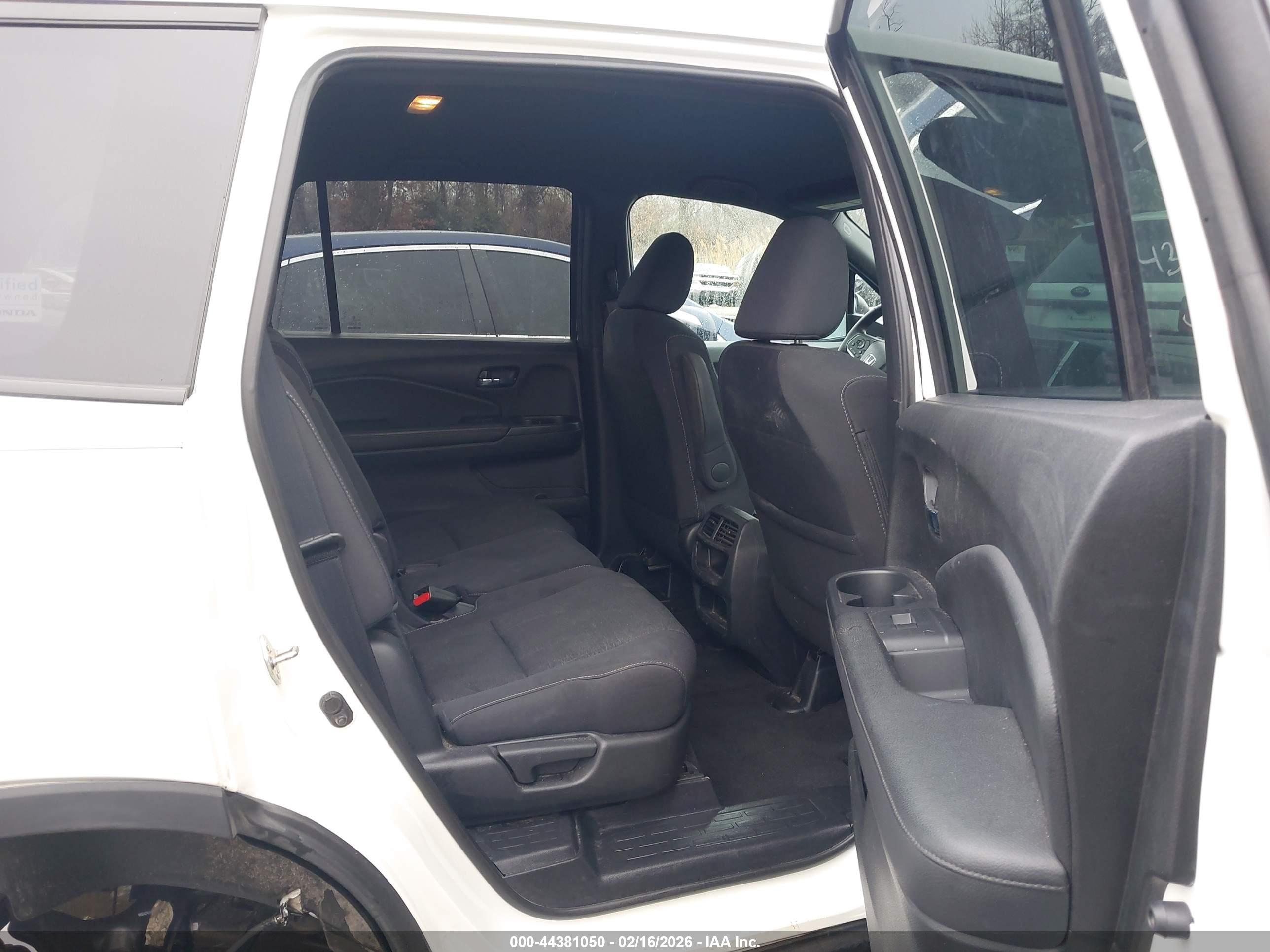 HONDA PASSPORT image 8