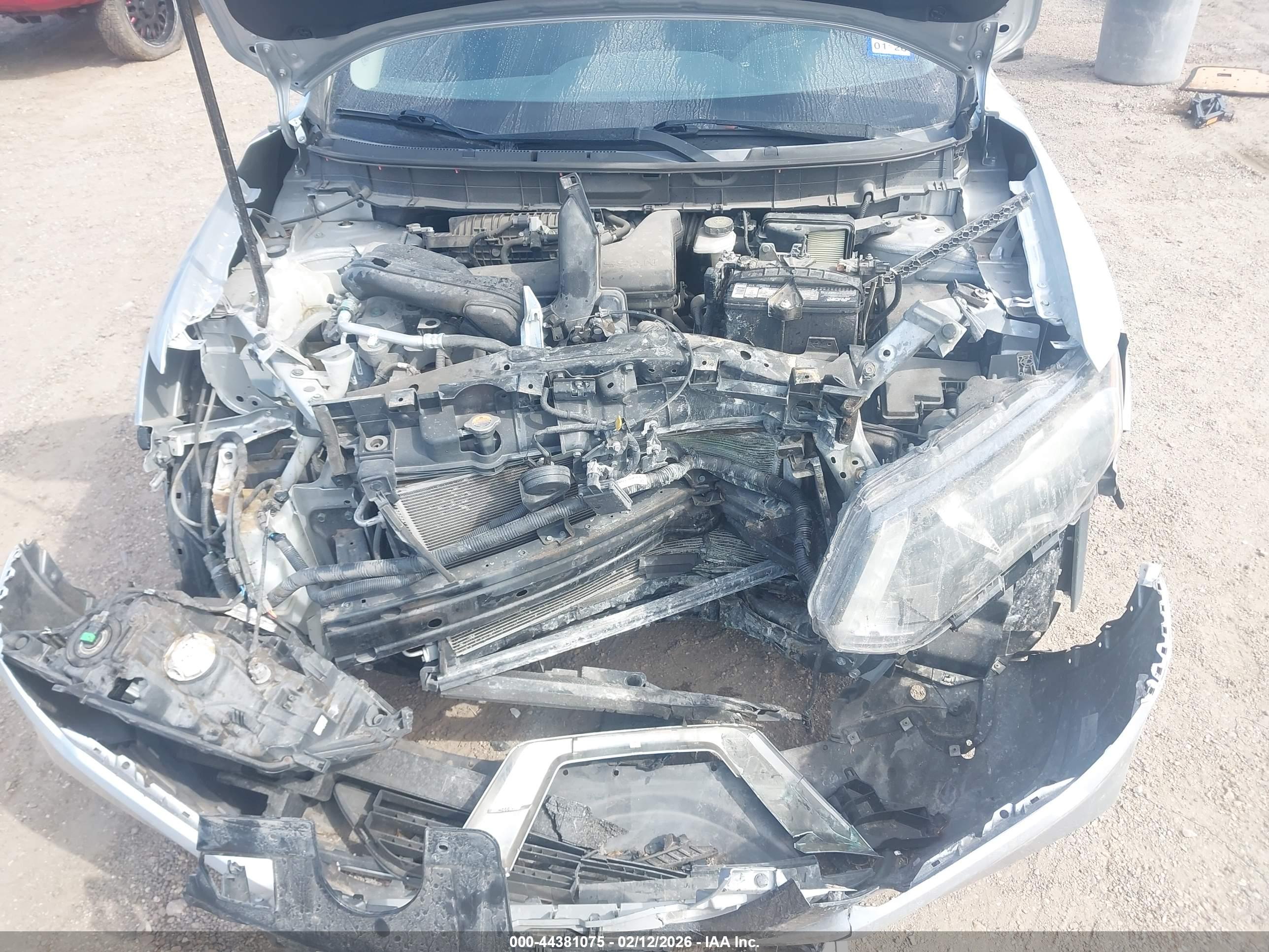 NISSAN ROGUE image 10