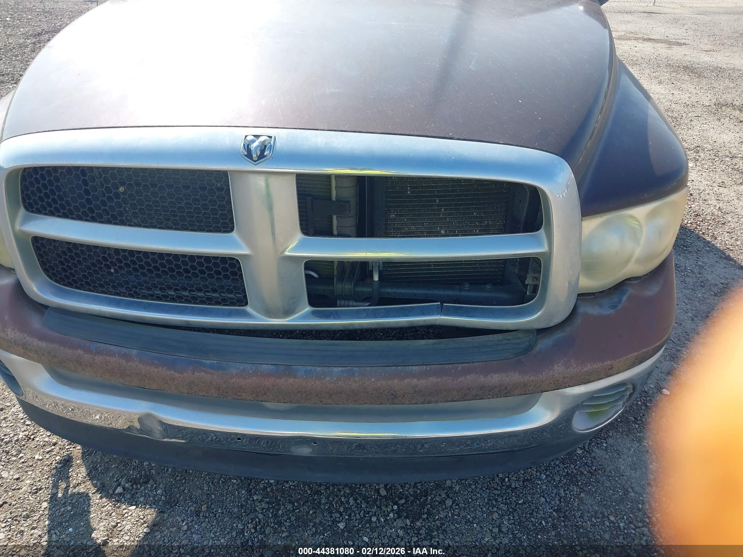DODGE RAM image 6