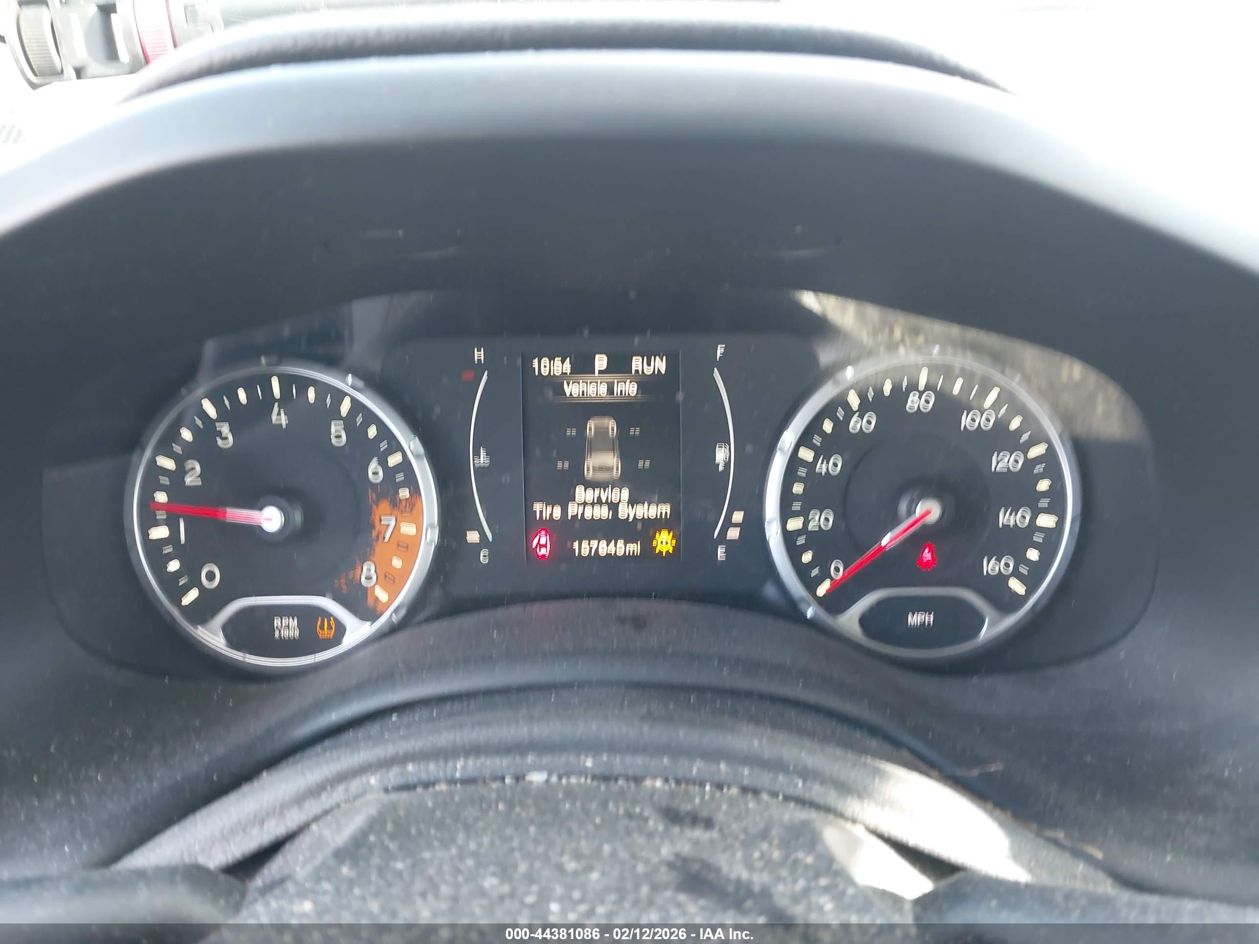 JEEP RENEGADE image 7