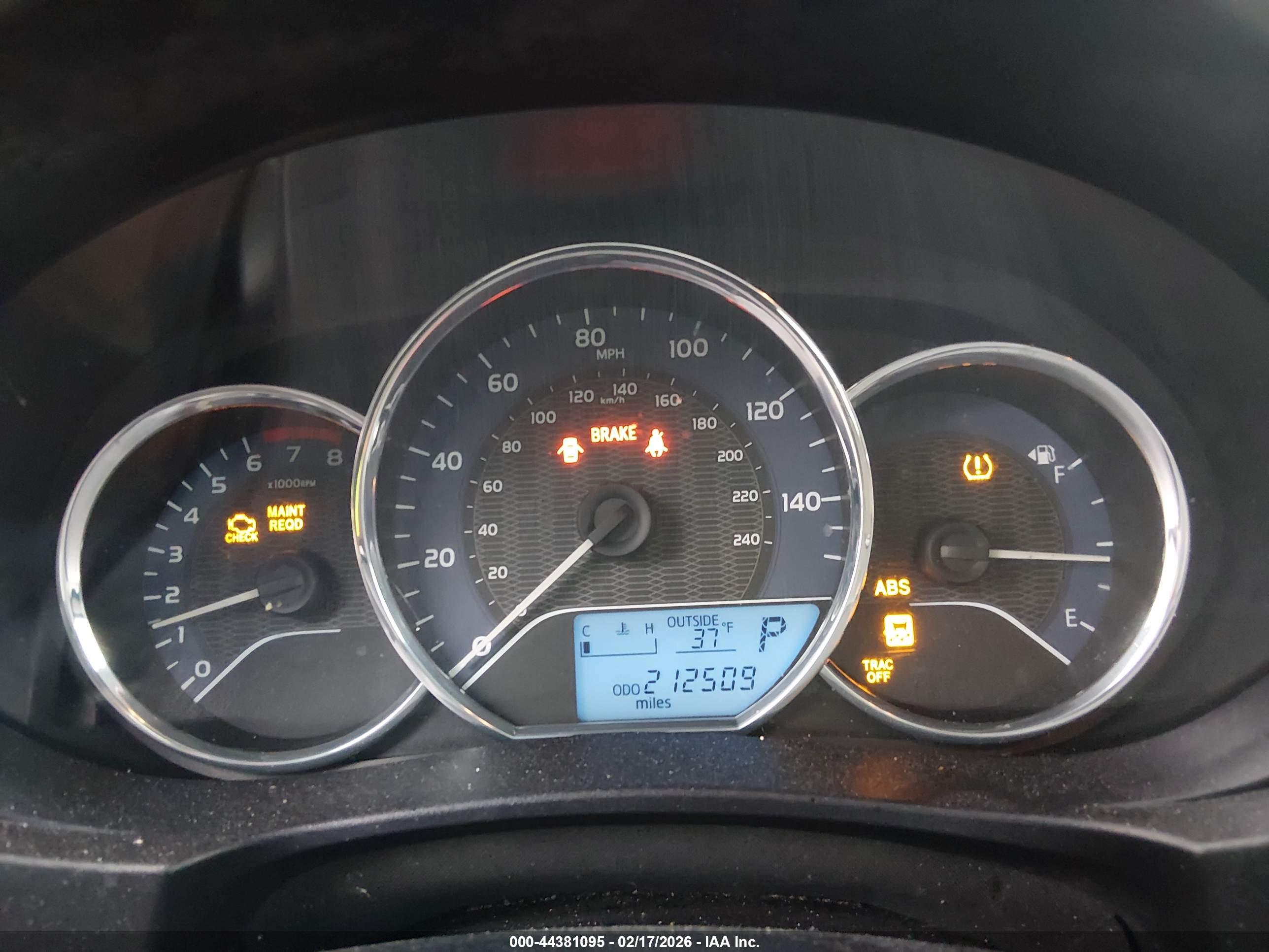 TOYOTA COROLLA image 7