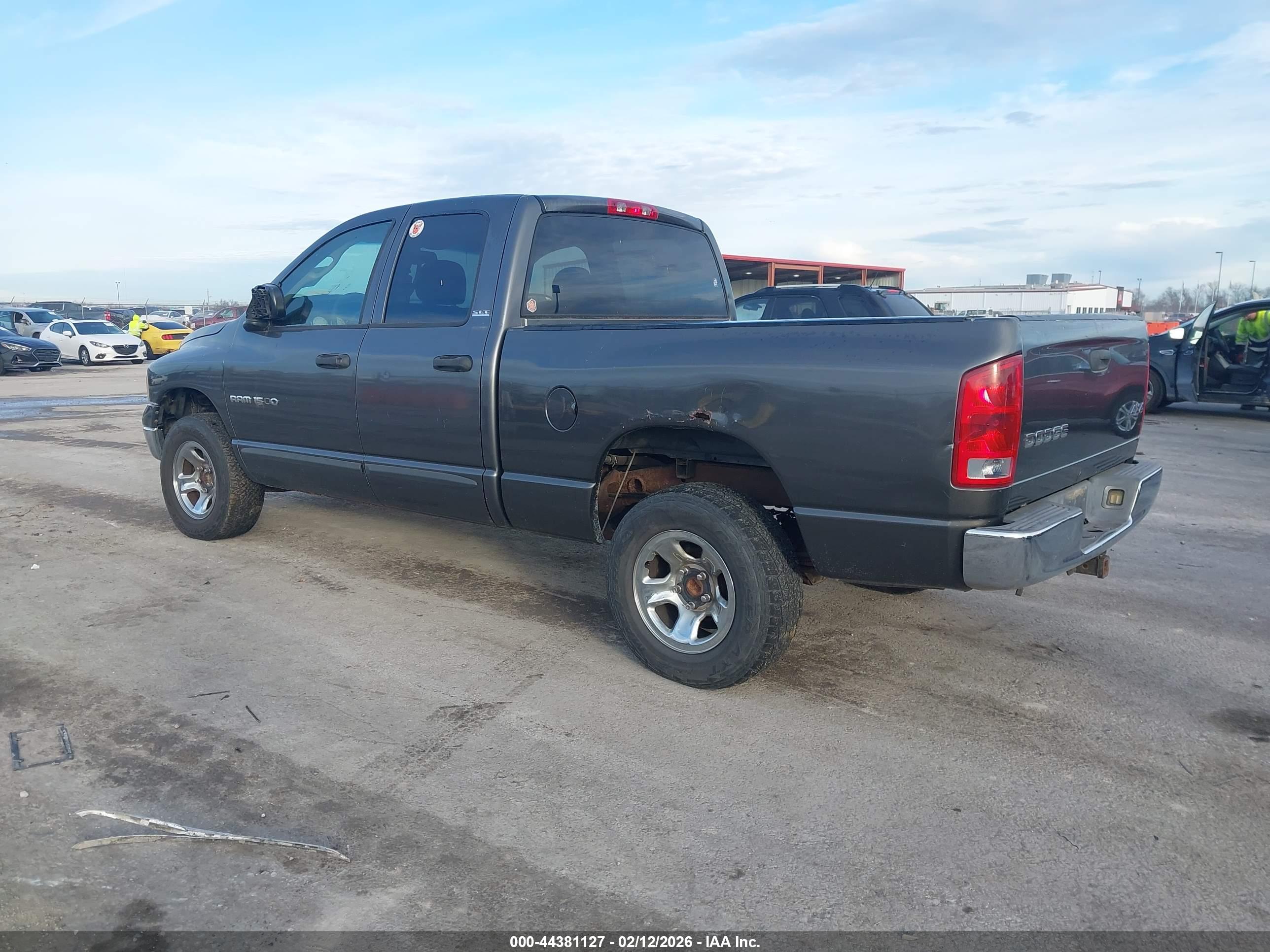 DODGE RAM image 3