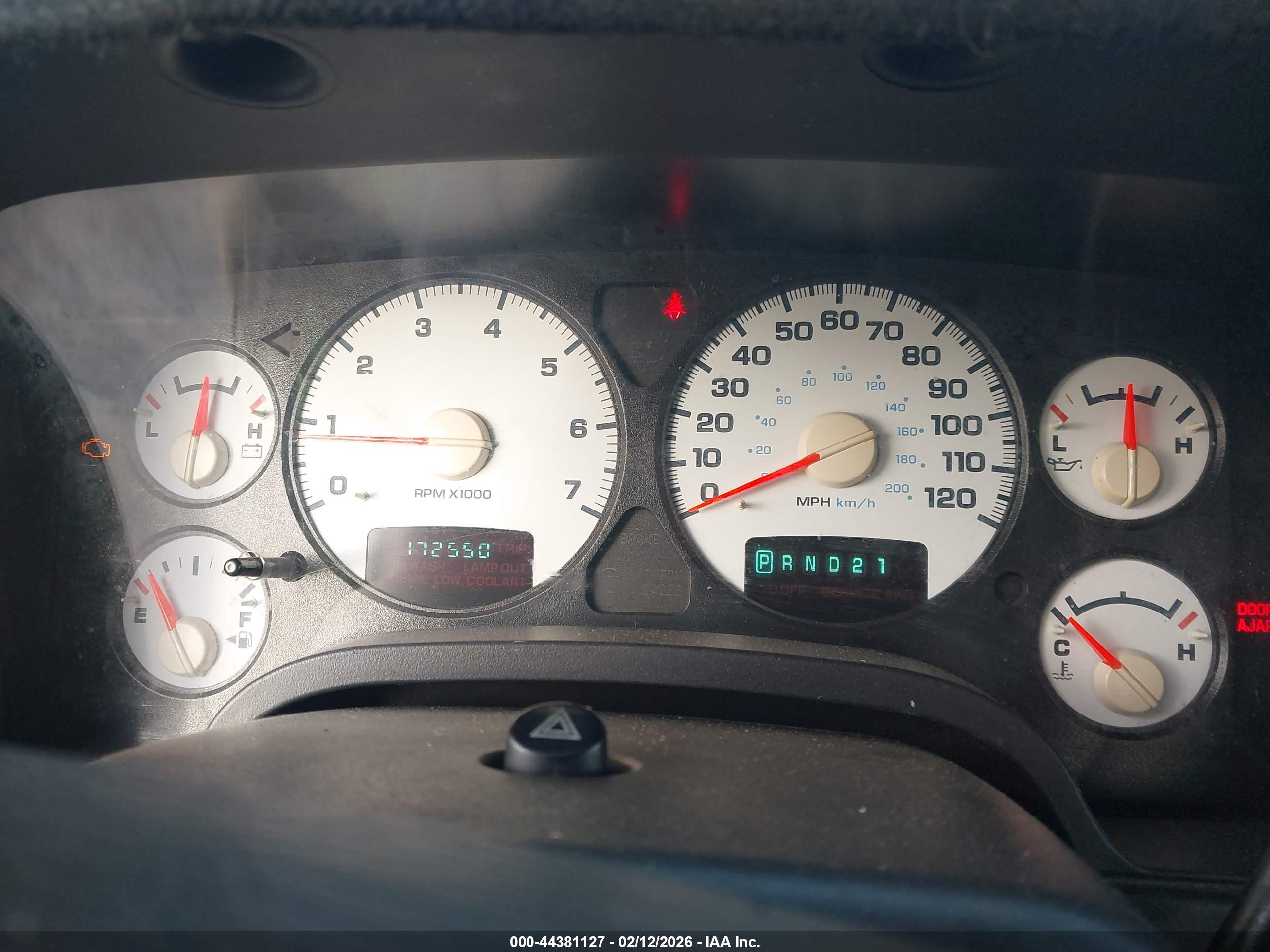 DODGE RAM image 7
