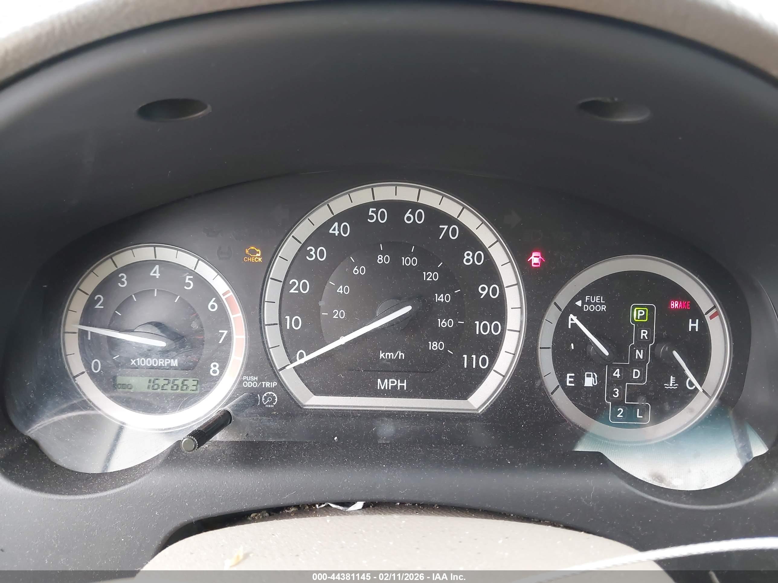 TOYOTA SIENNA image 7