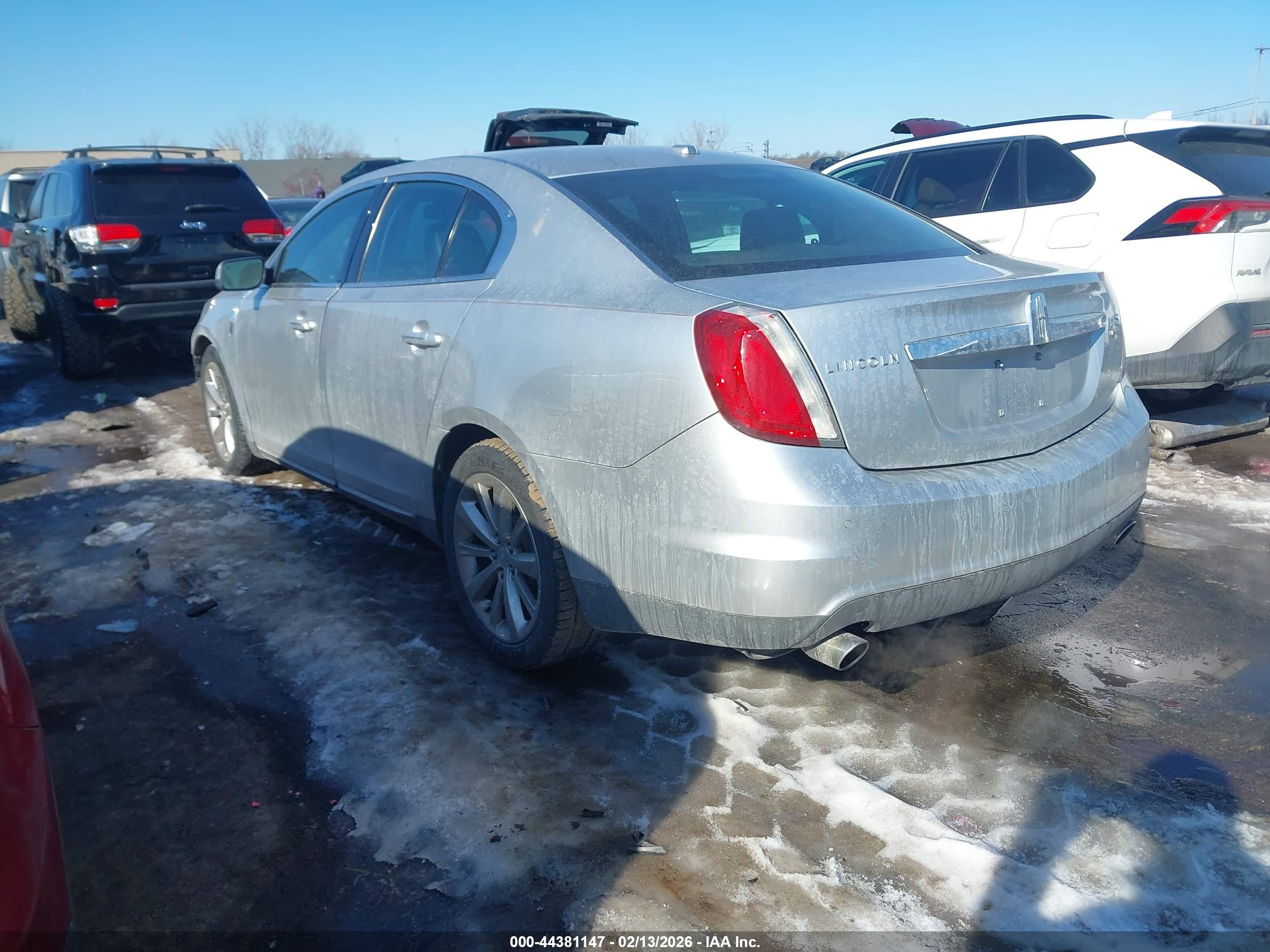 LINCOLN MKS image 3