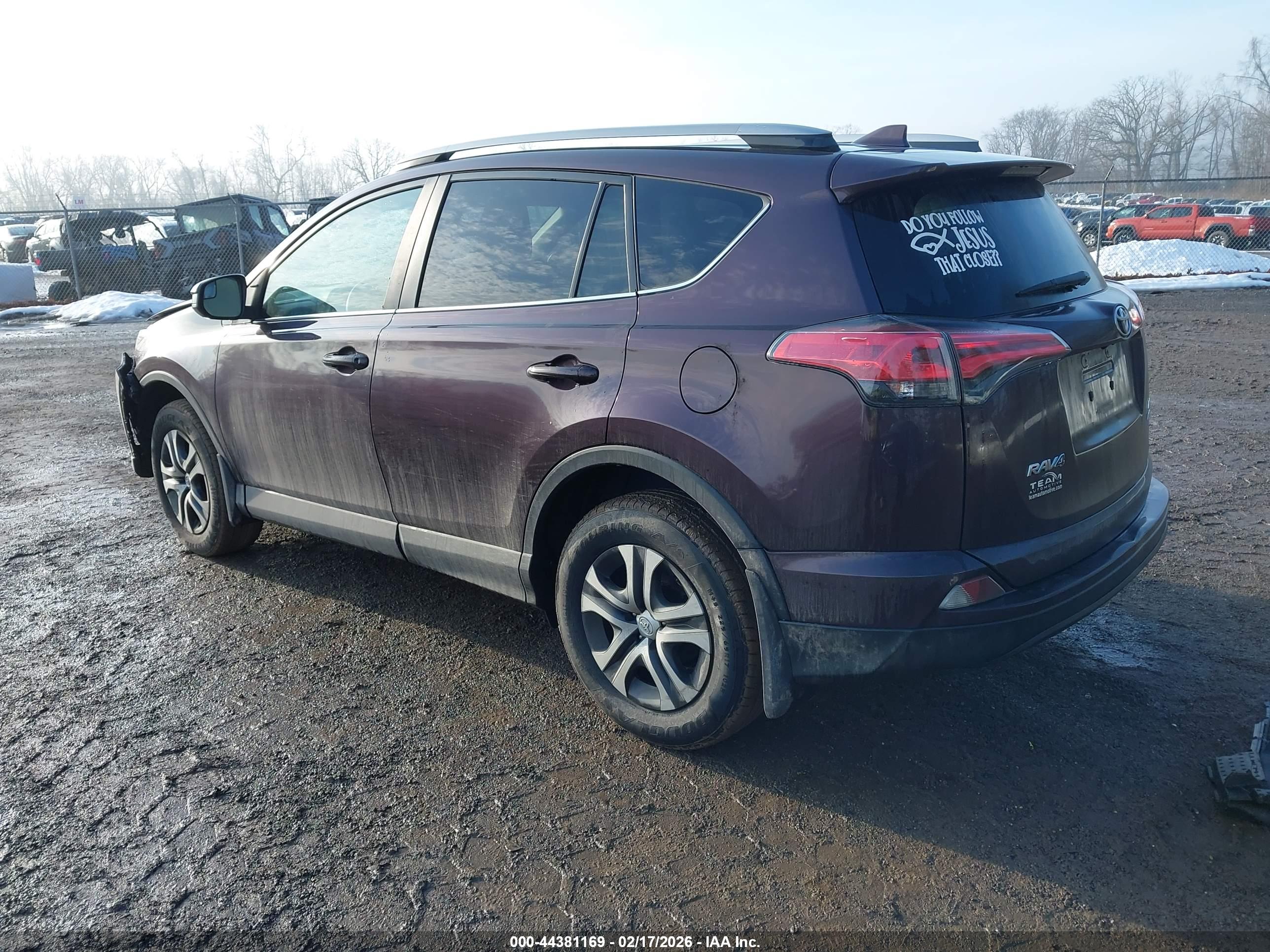 TOYOTA RAV4 image 3