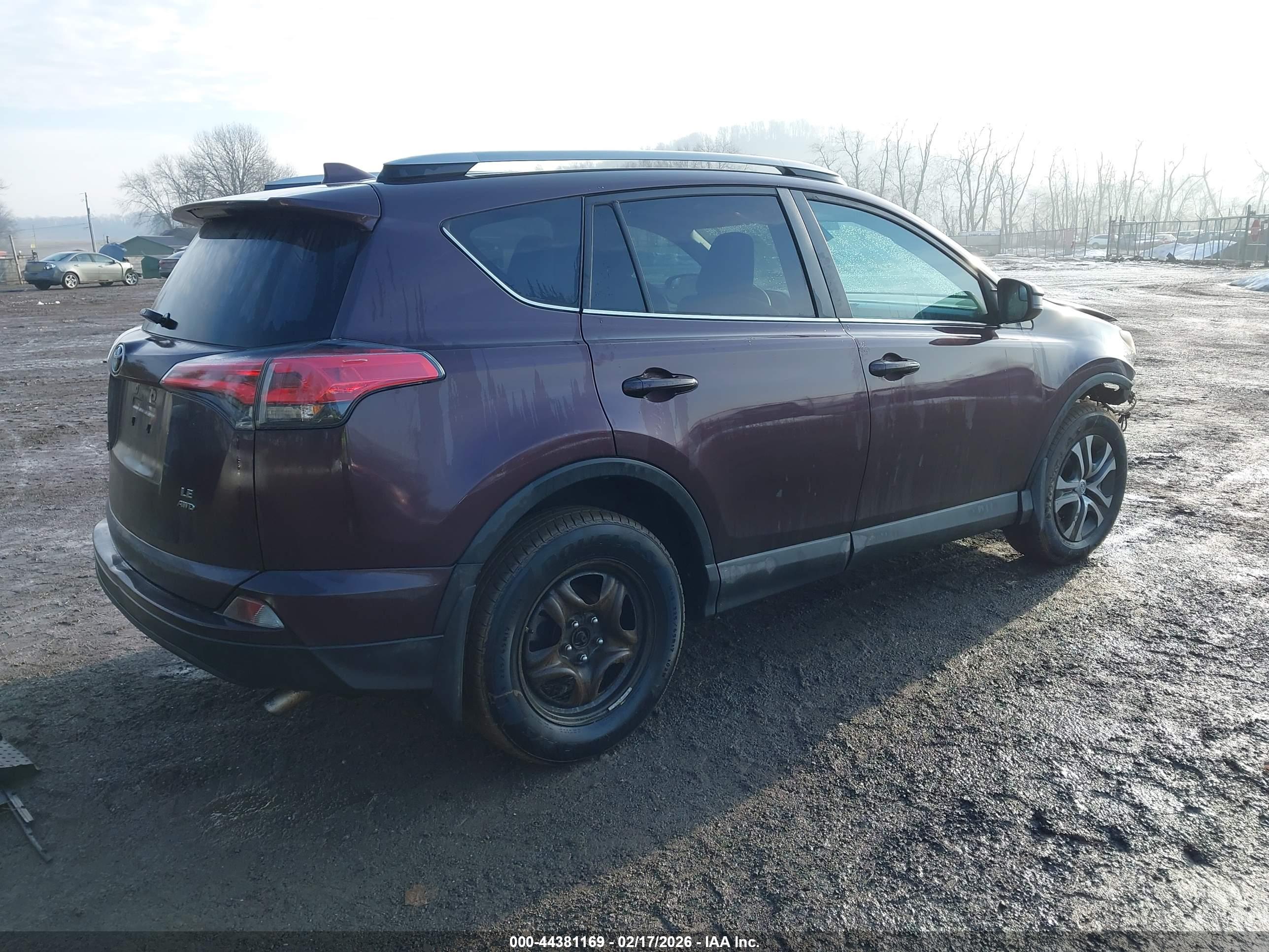 TOYOTA RAV4 image 4