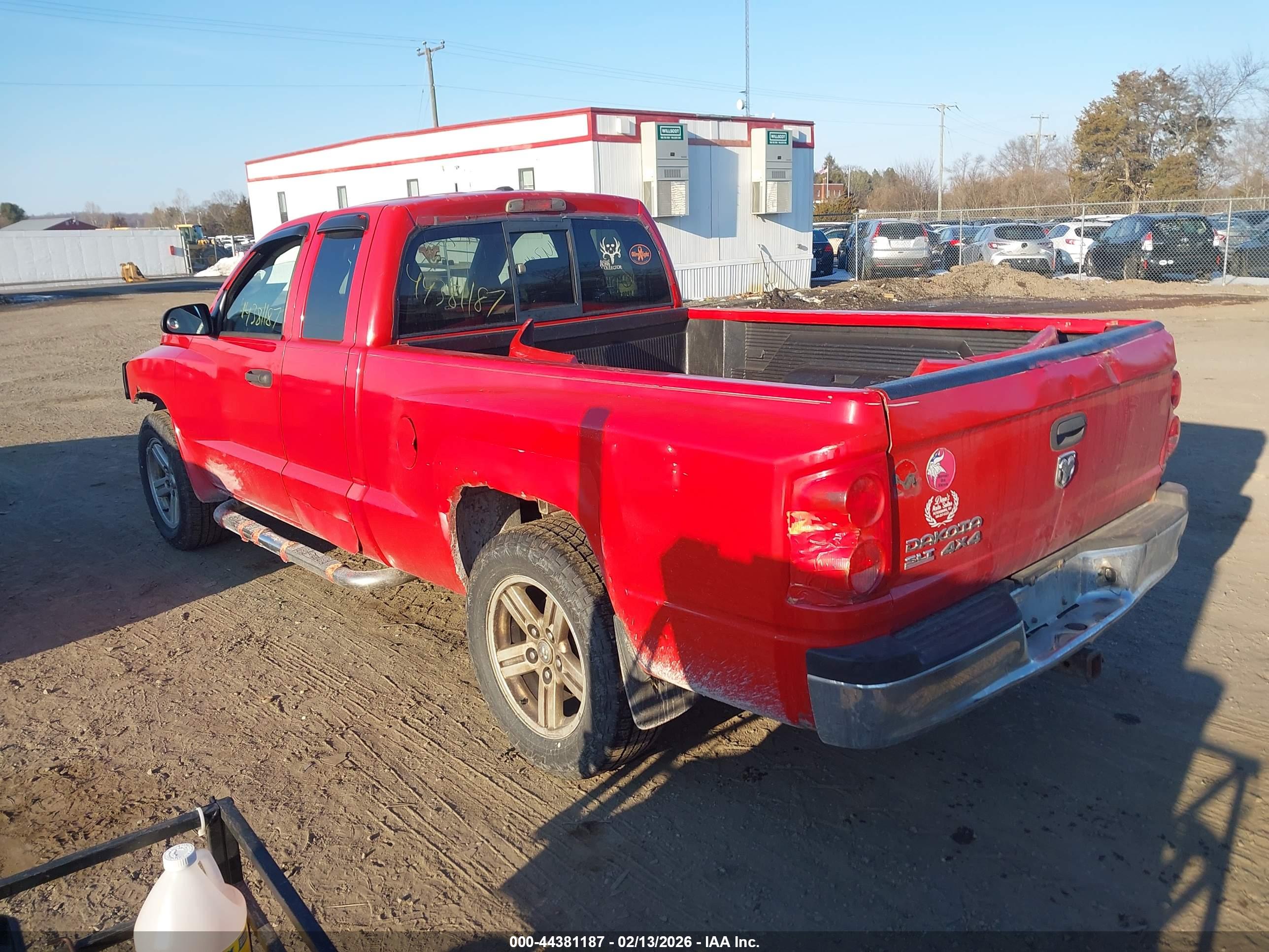 DODGE DAKOTA image 3