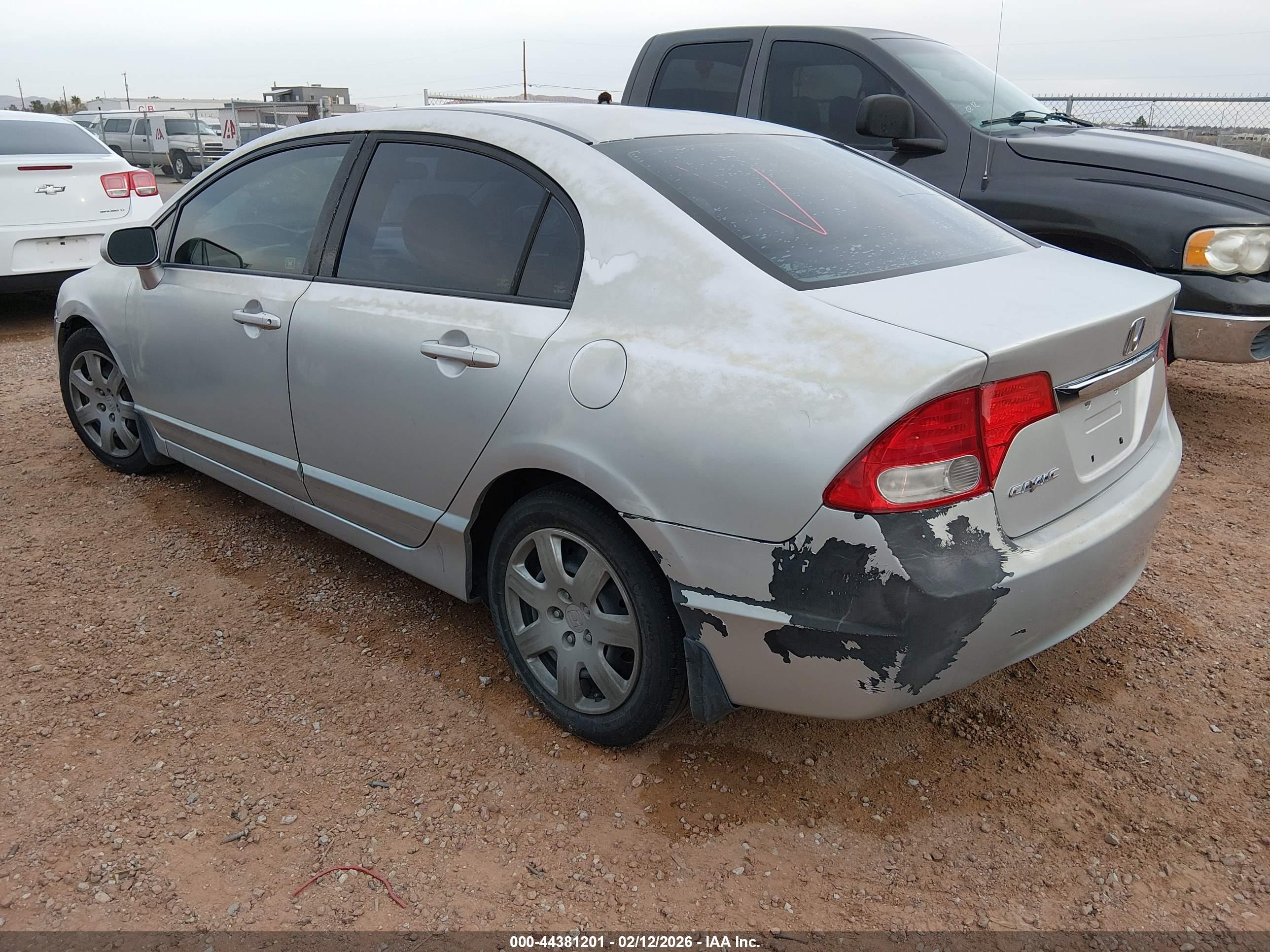 HONDA CIVIC image 3