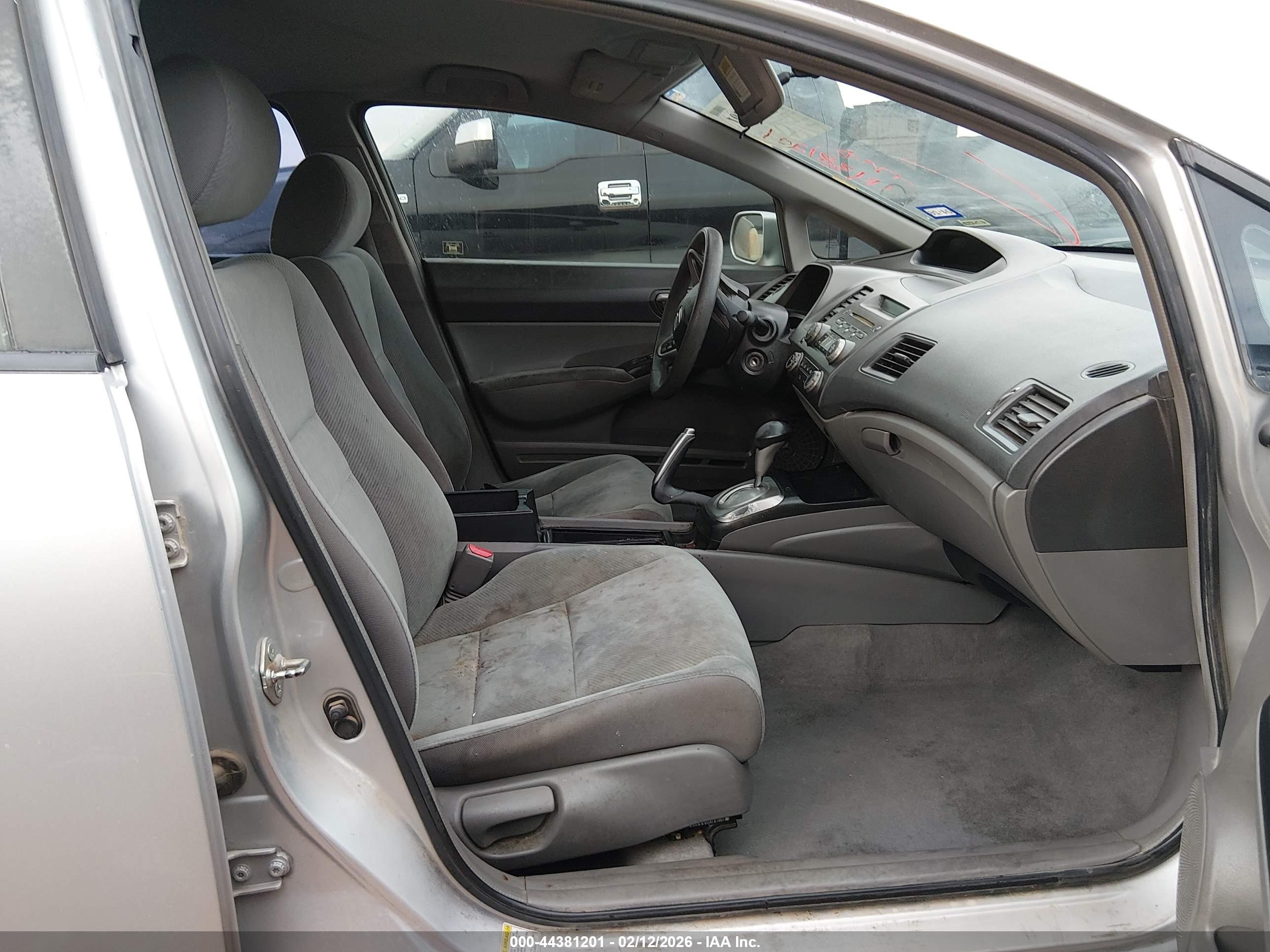 HONDA CIVIC image 5