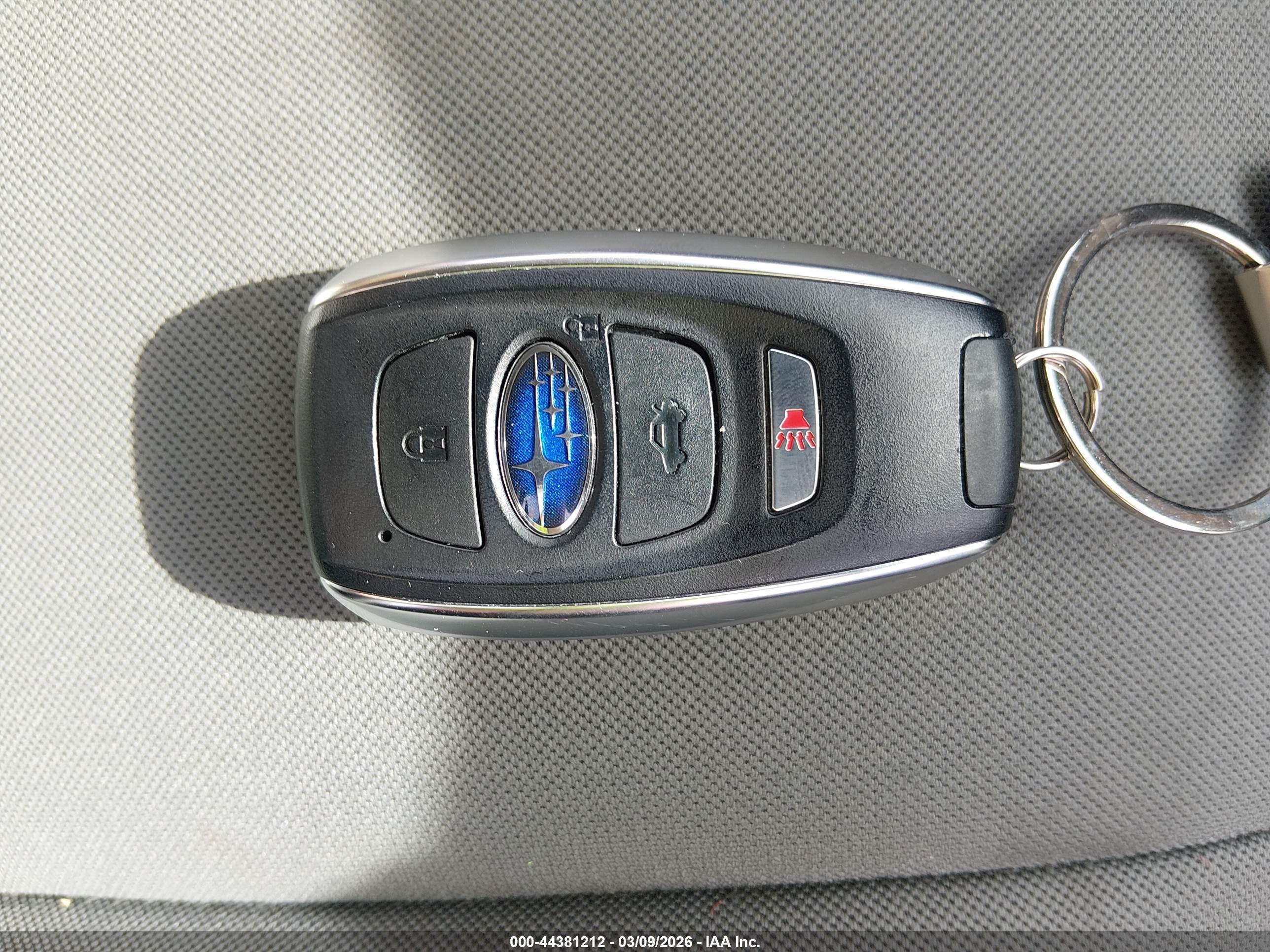 SUBARU LEGACY image 11