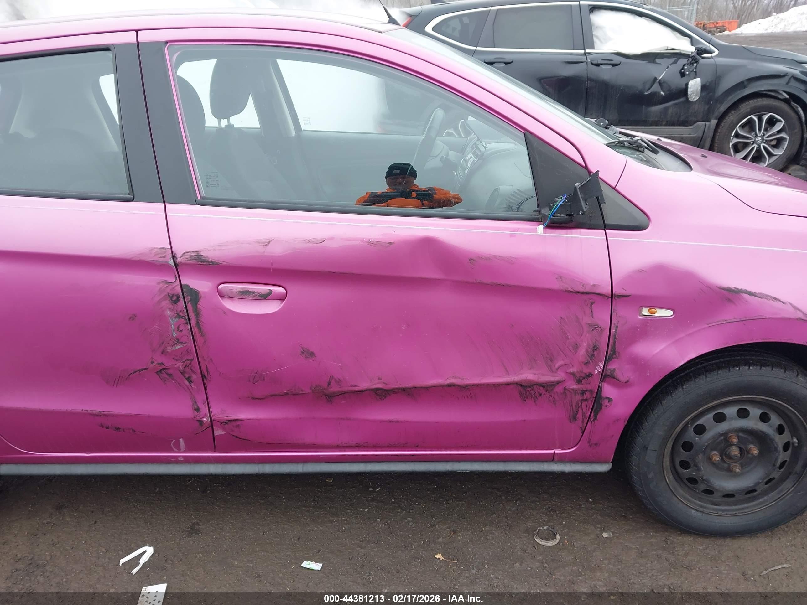 MITSUBISHI MIRAGE image 6