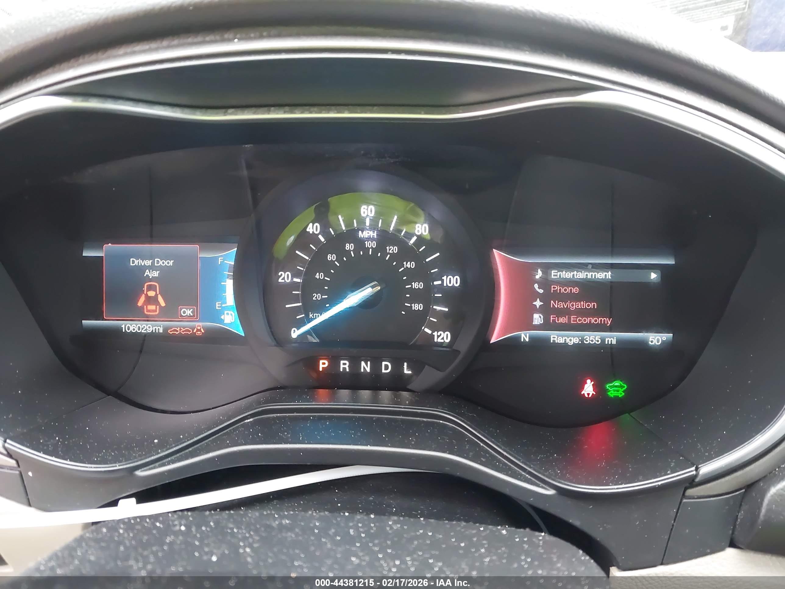 FORD FUSION image 7