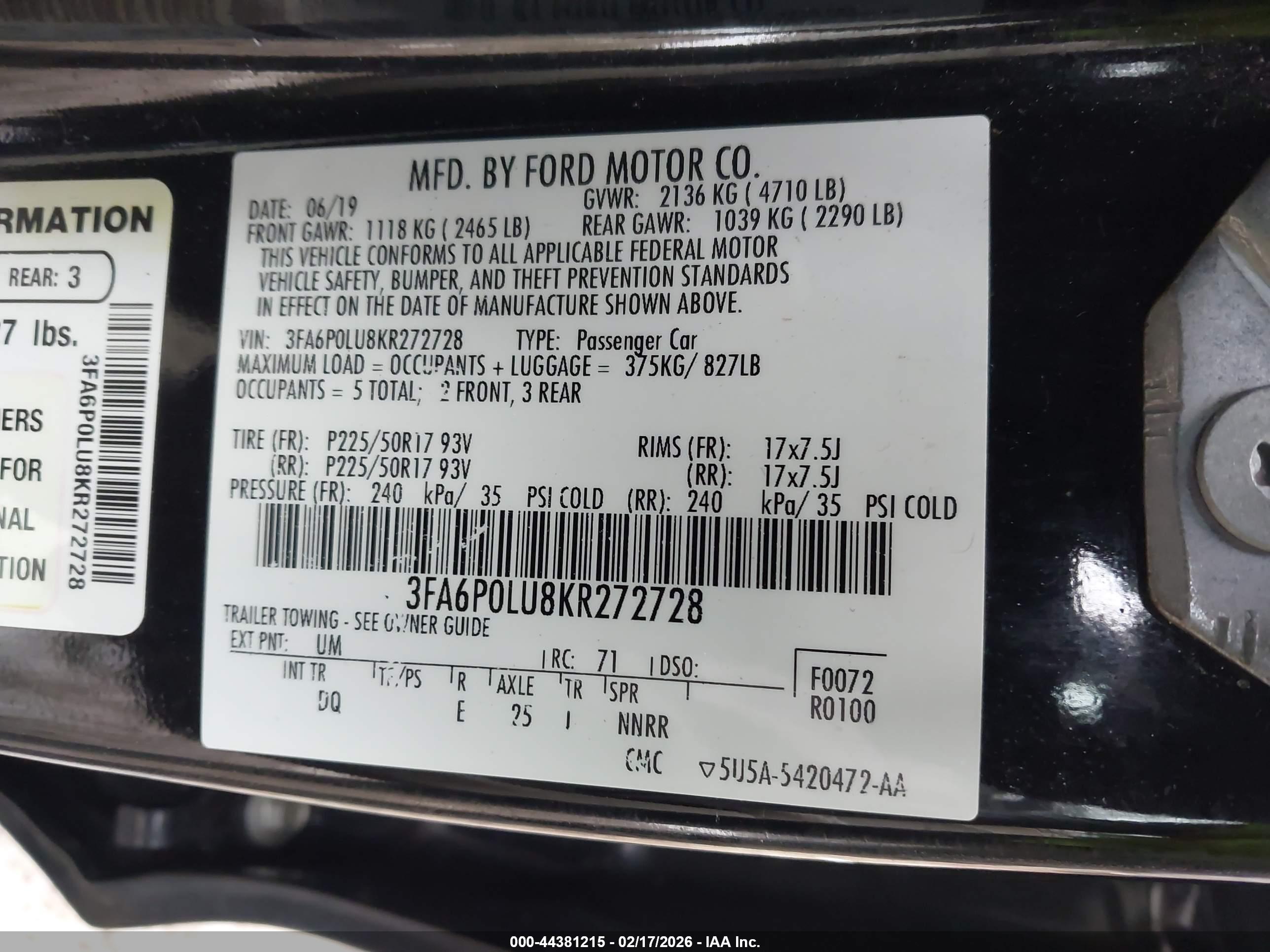 FORD FUSION image 9