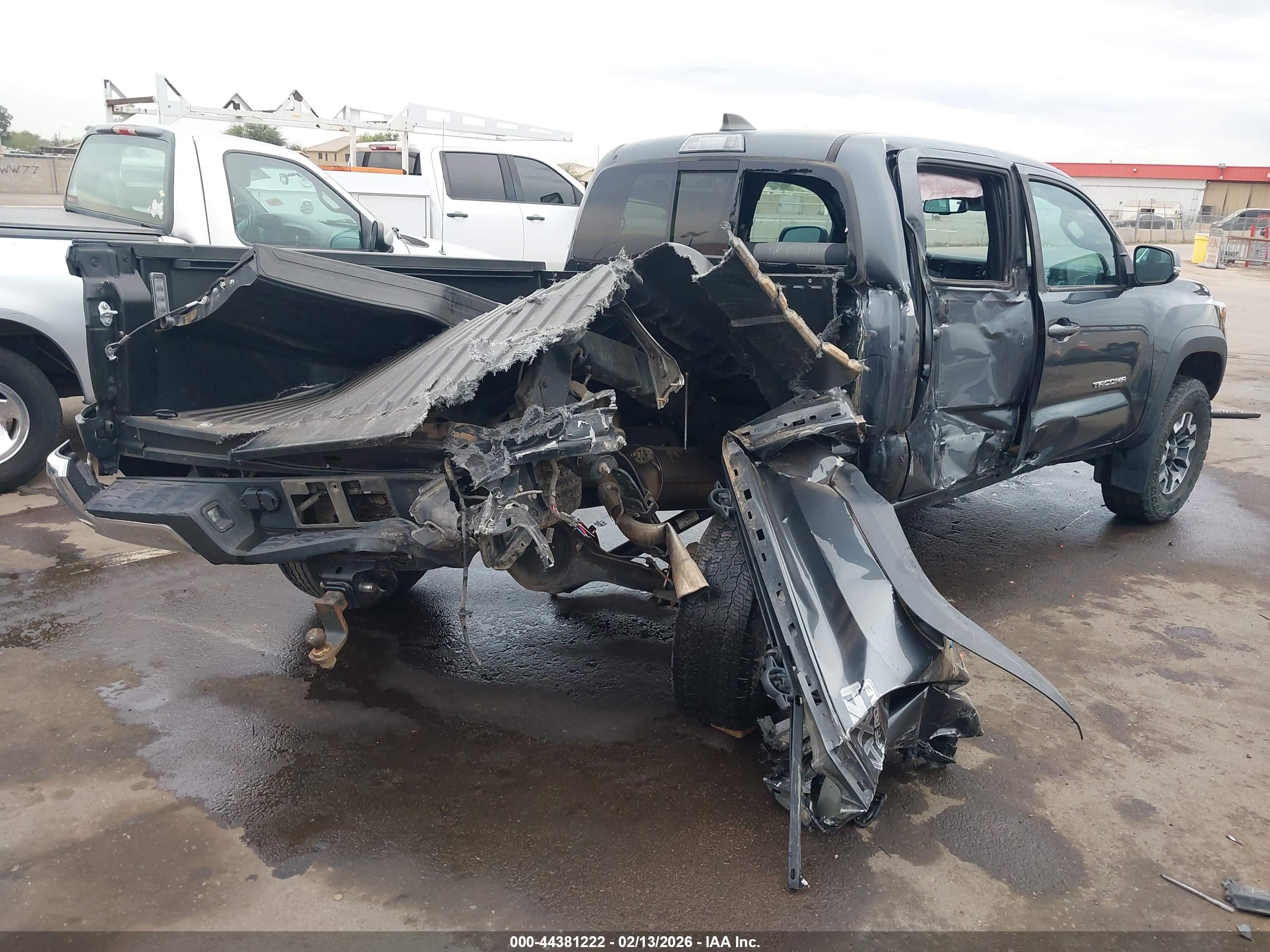 TOYOTA TACOMA image 6
