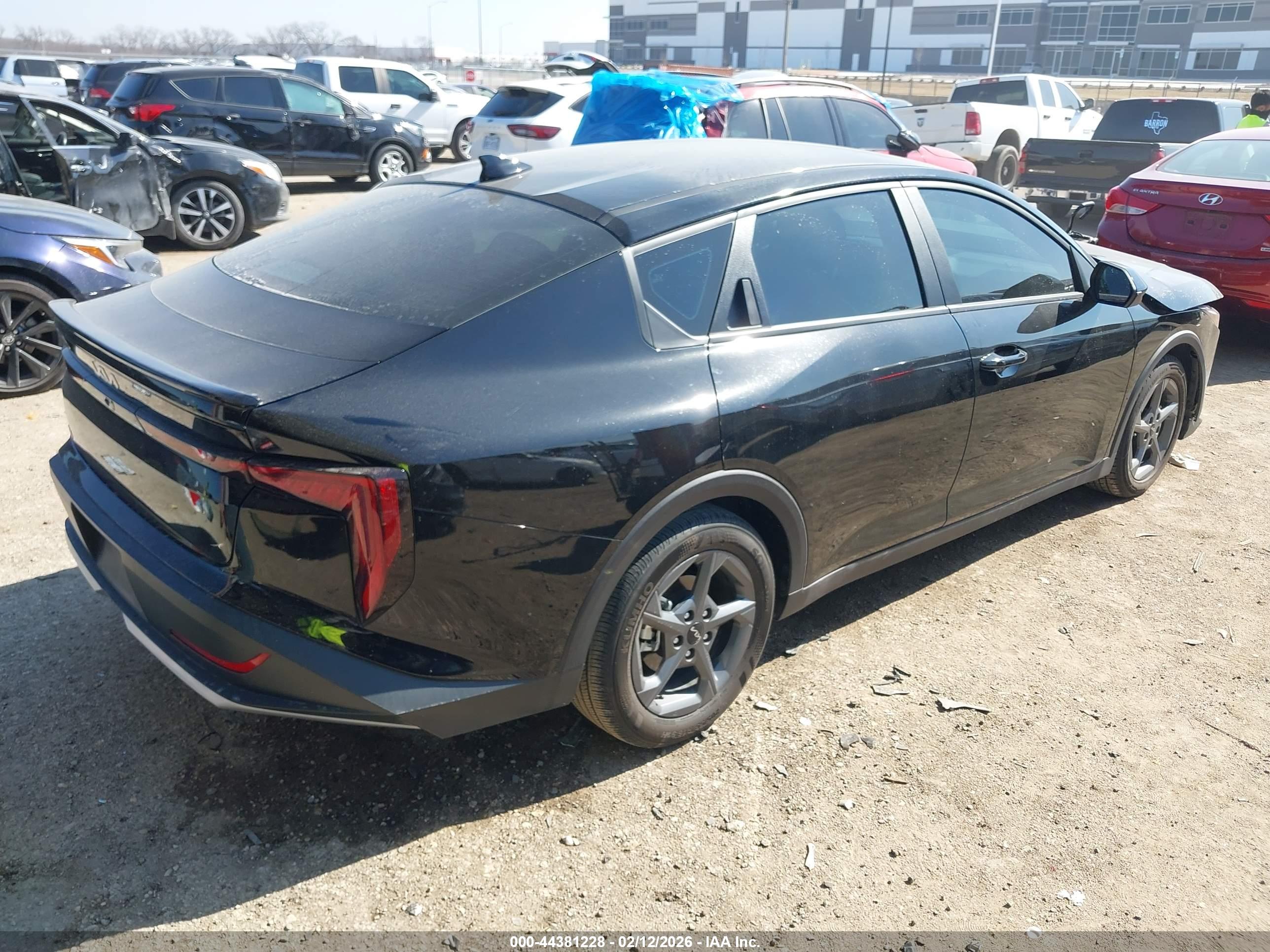 KIA K4 image 4