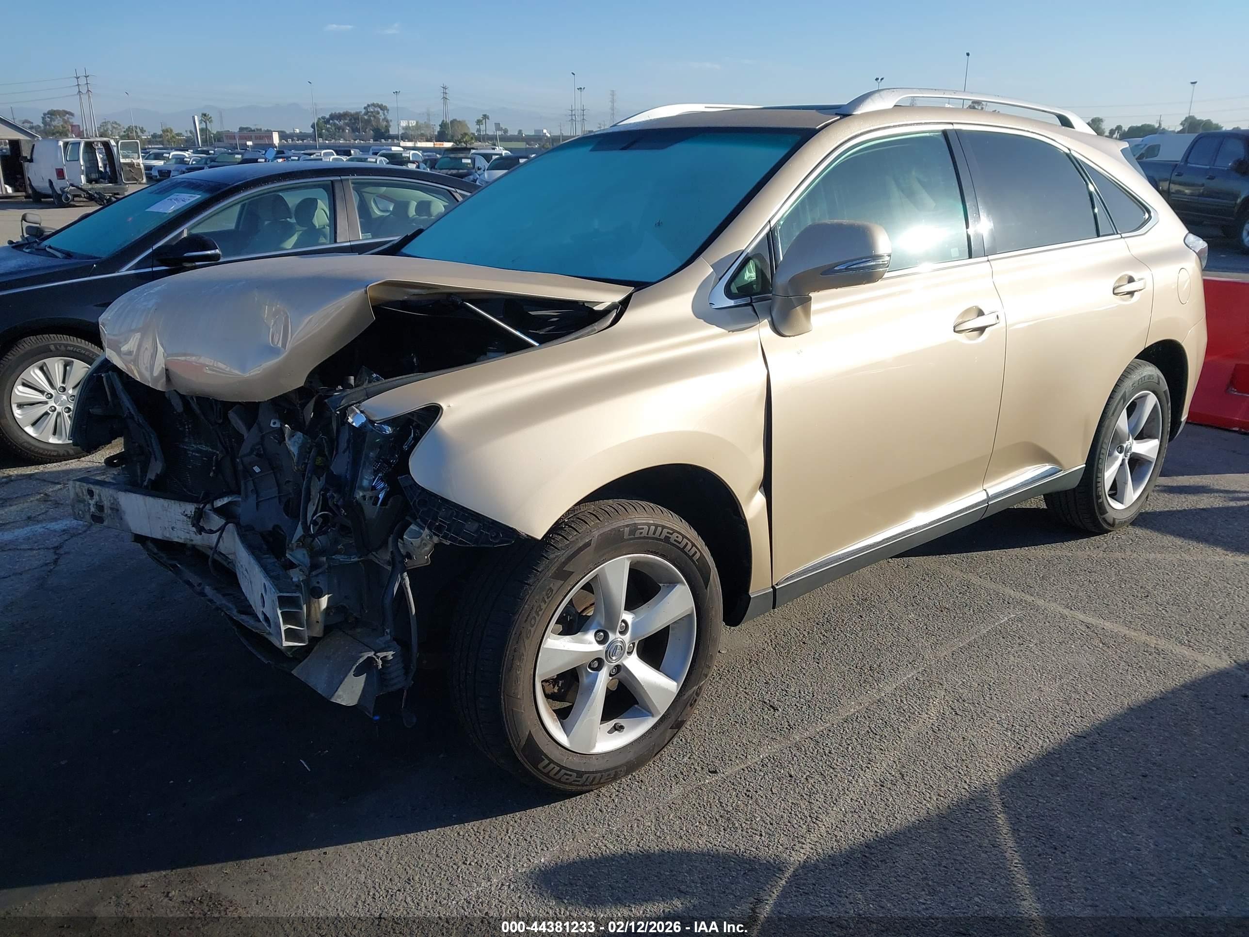 LEXUS RX image 2