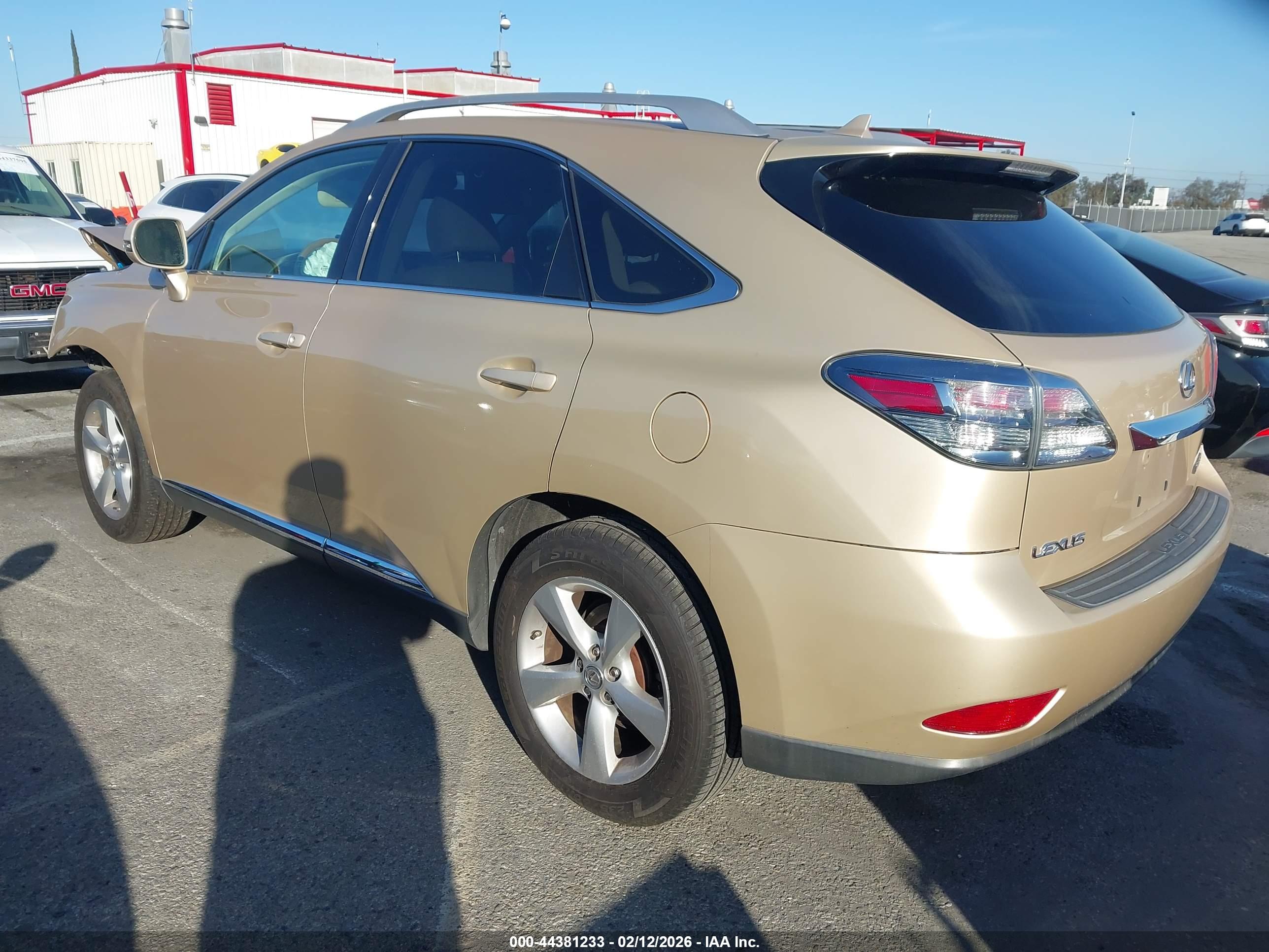 LEXUS RX image 3