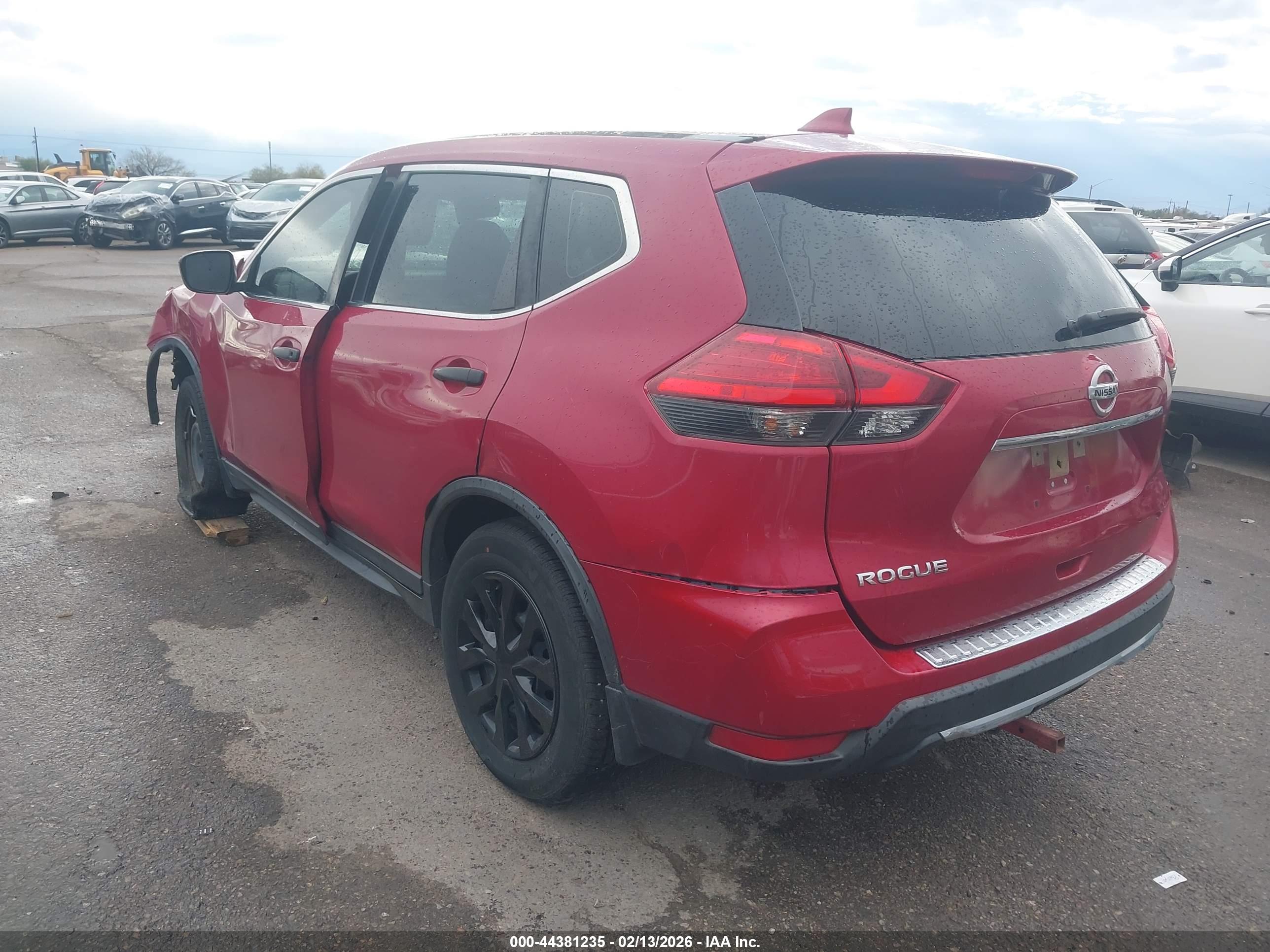 NISSAN ROGUE image 3
