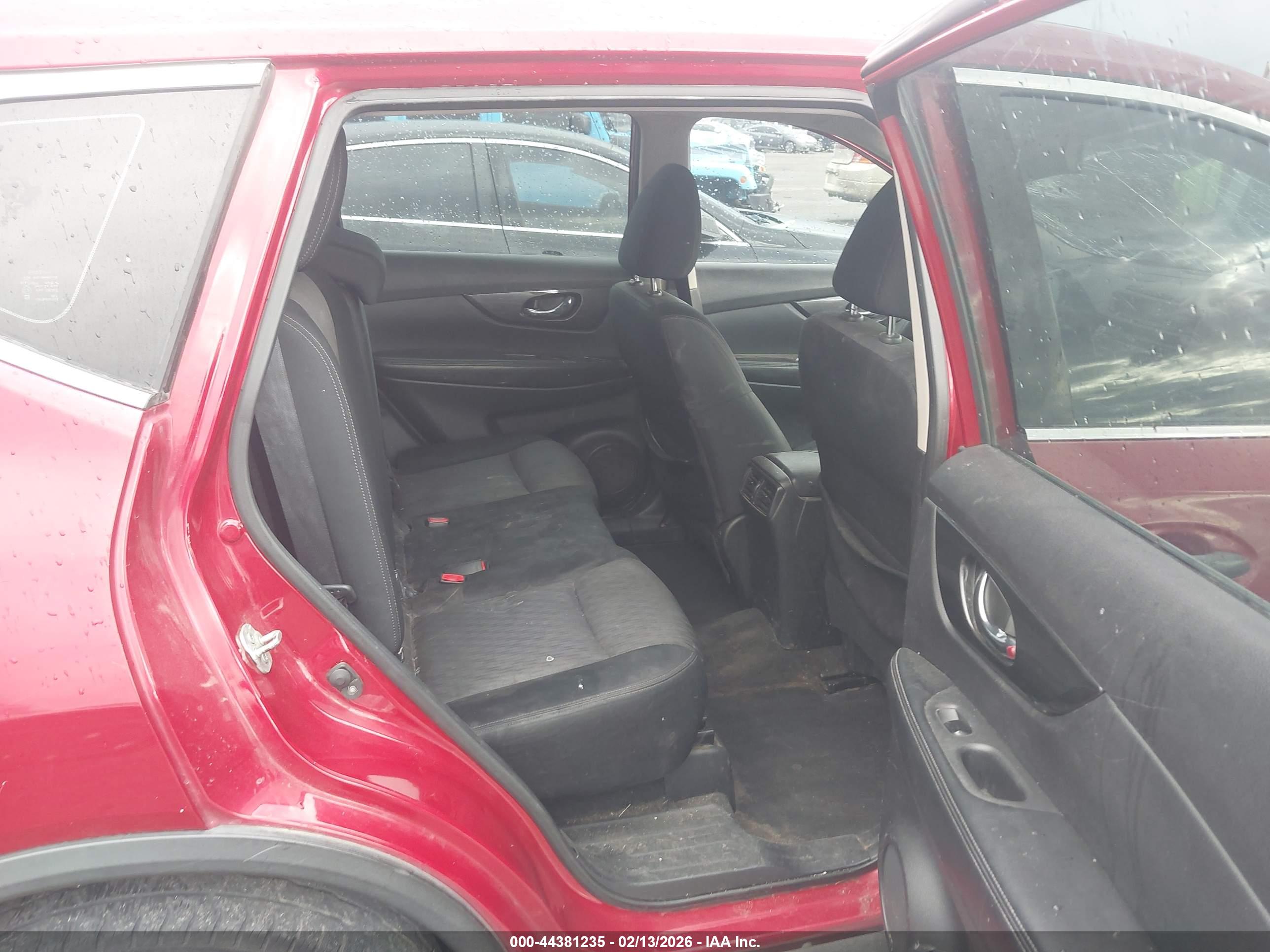NISSAN ROGUE image 8