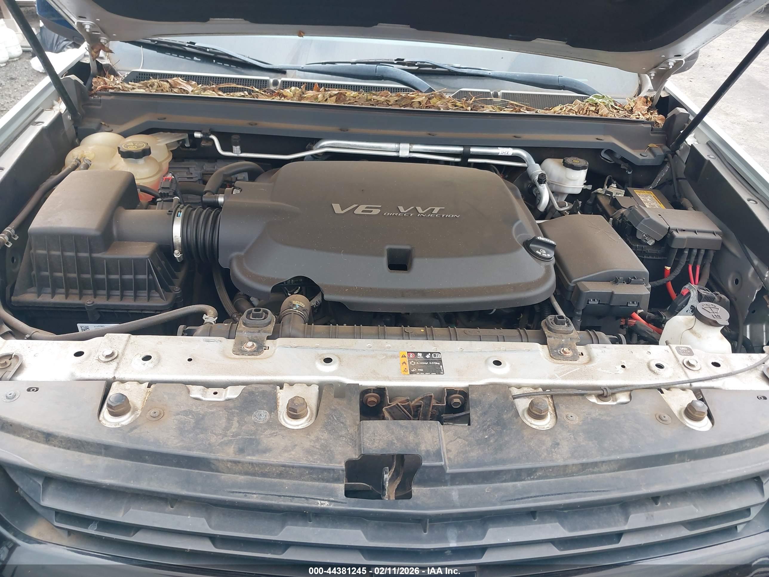 CHEVROLET COLORADO image 10