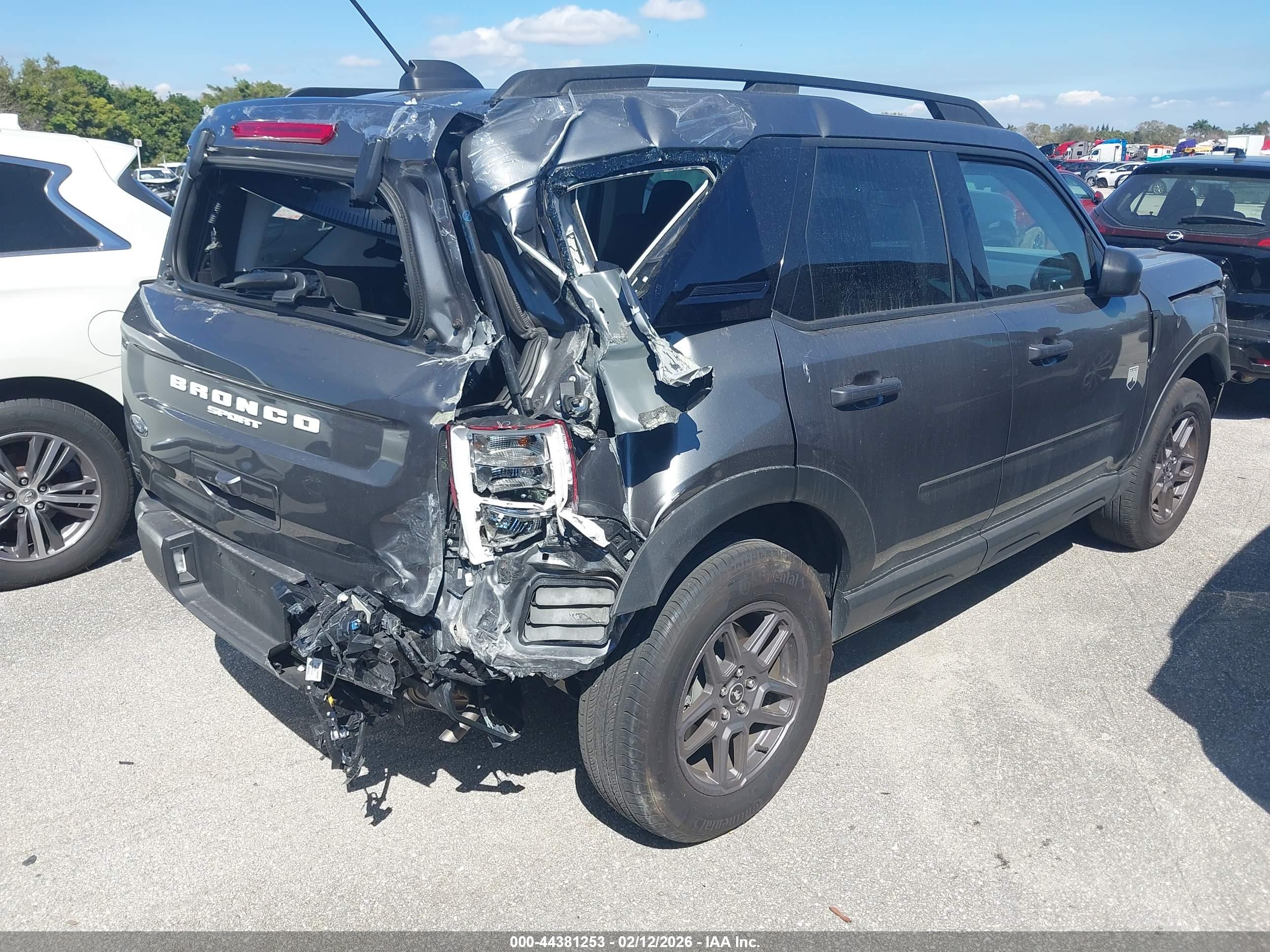 FORD BRONCO image 4
