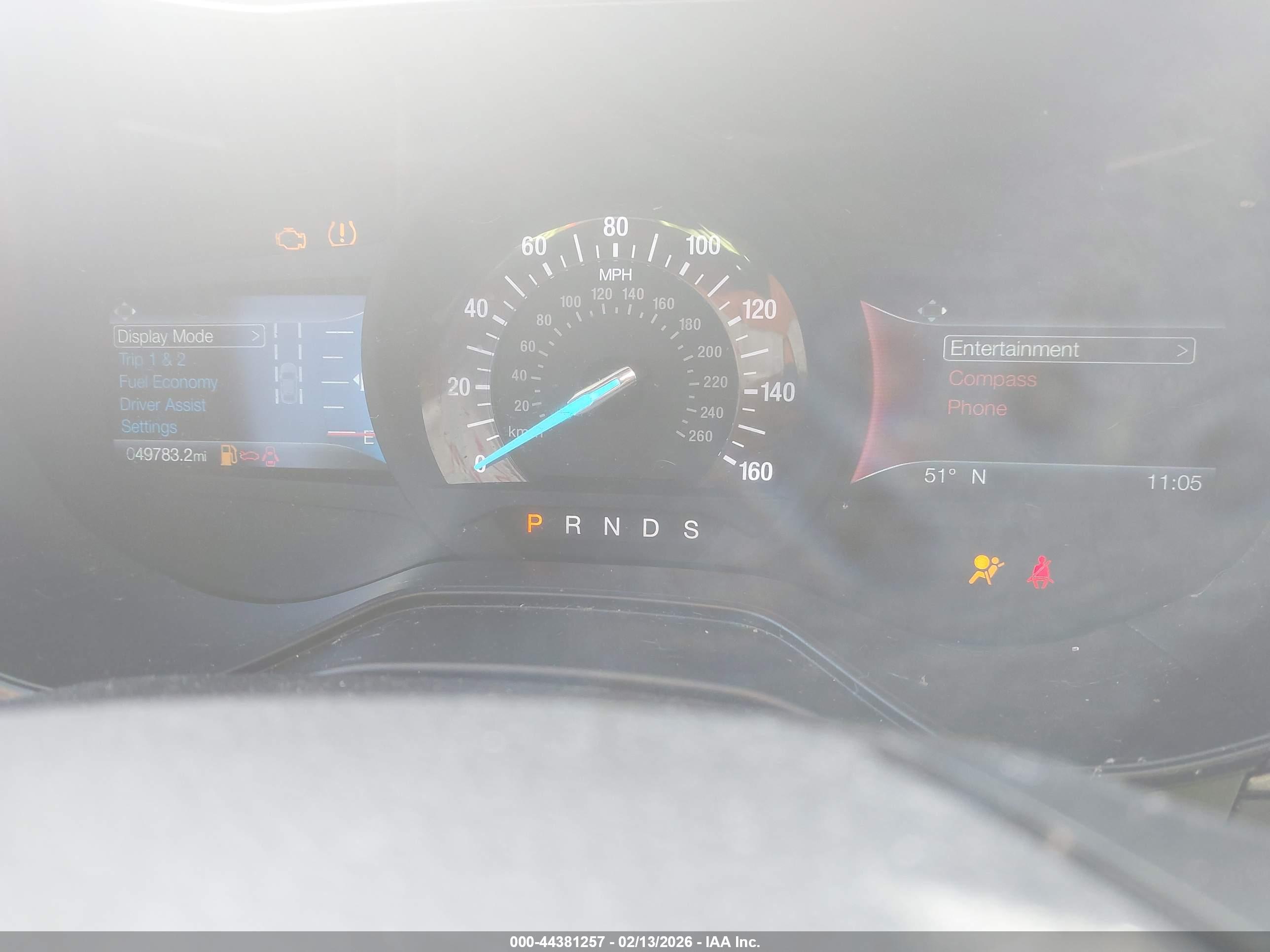 FORD FUSION image 7