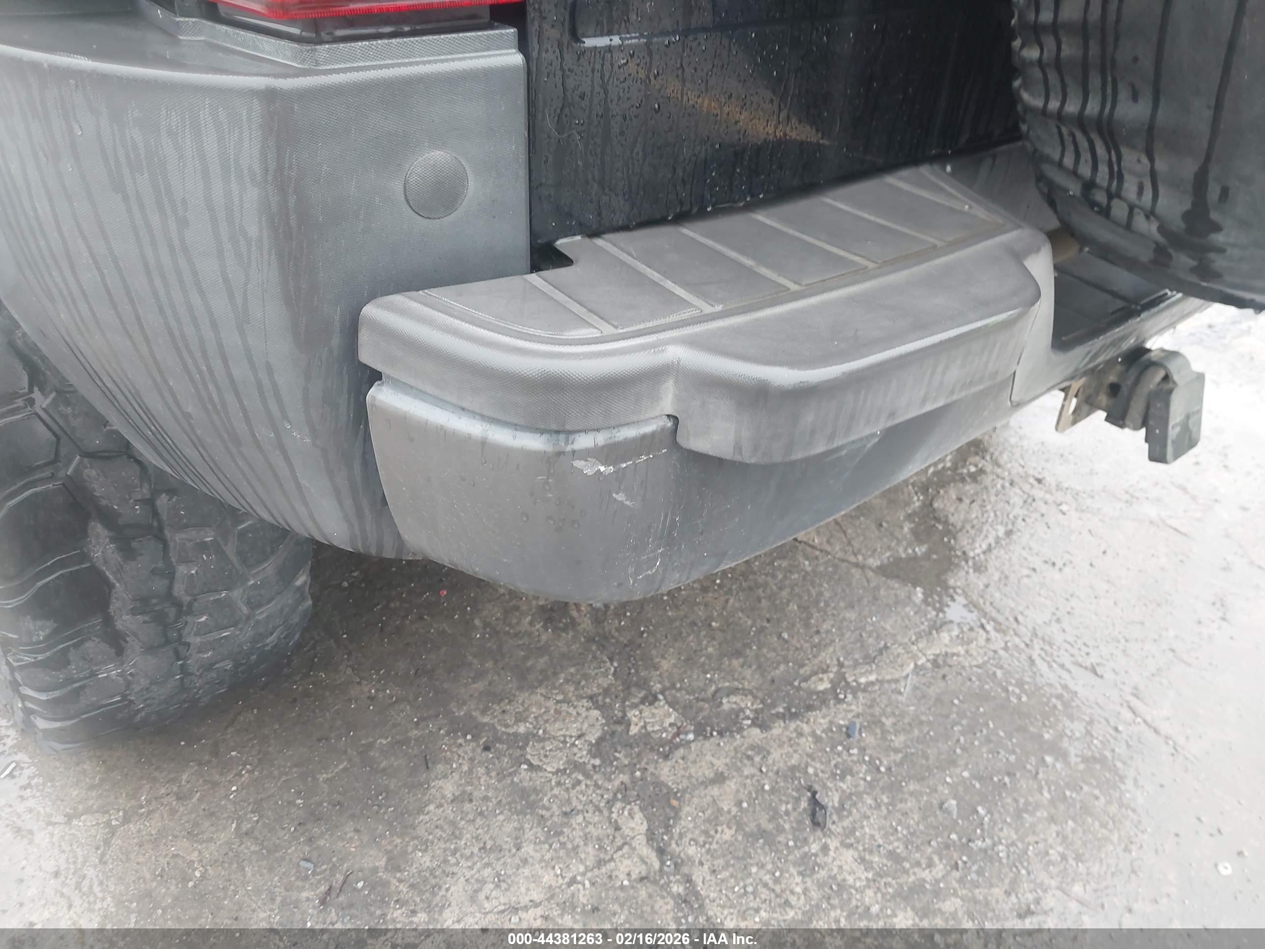 HUMMER H3 image 6