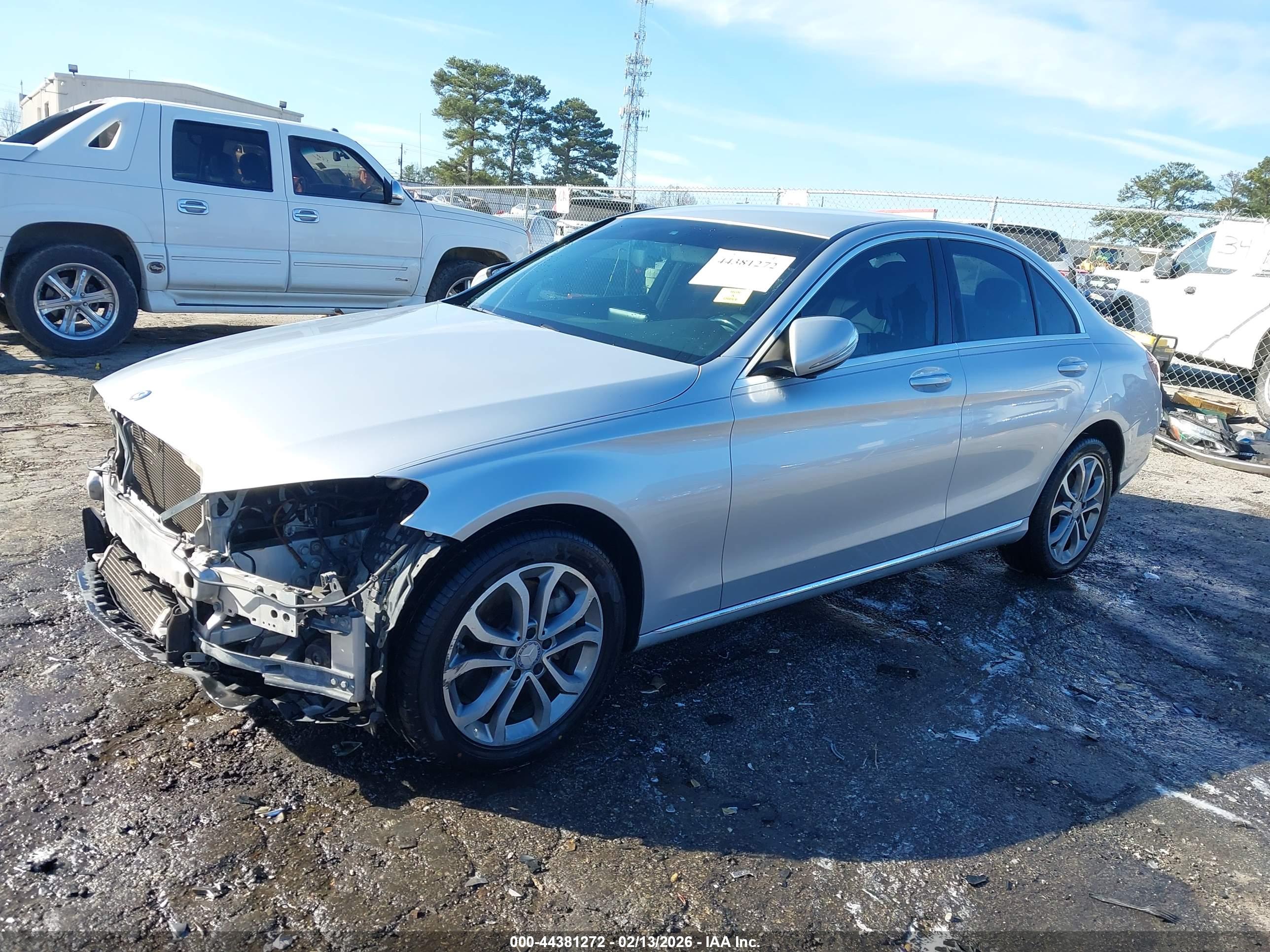 MERCEDES-BENZ C-CLASS image 2