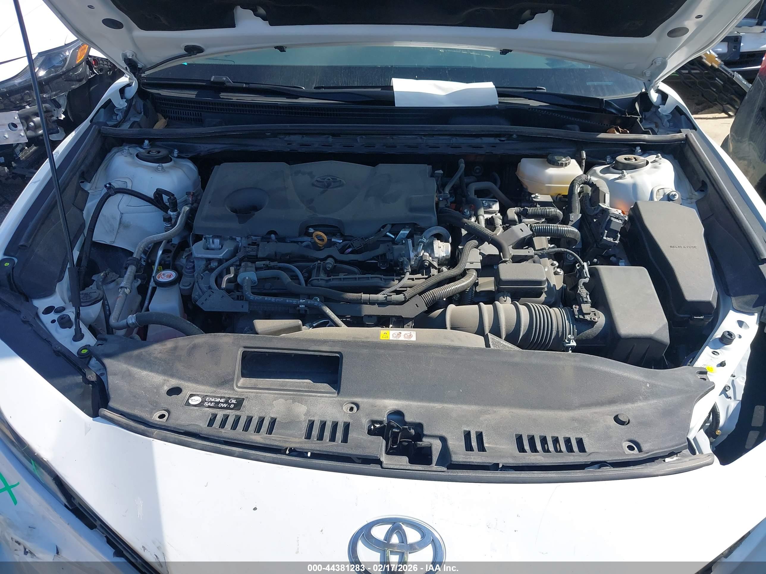 TOYOTA CAMRY image 10