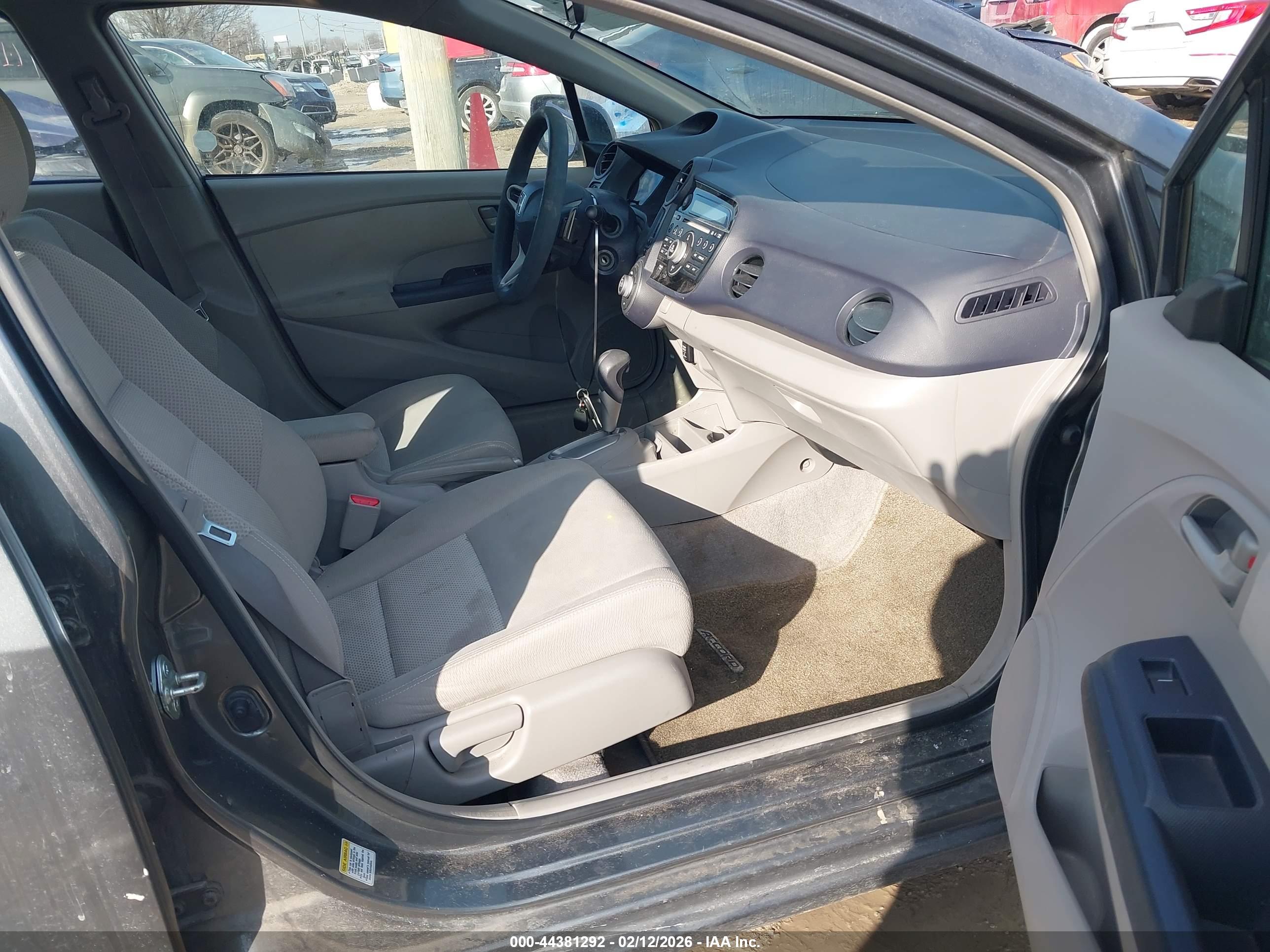 HONDA INSIGHT image 5