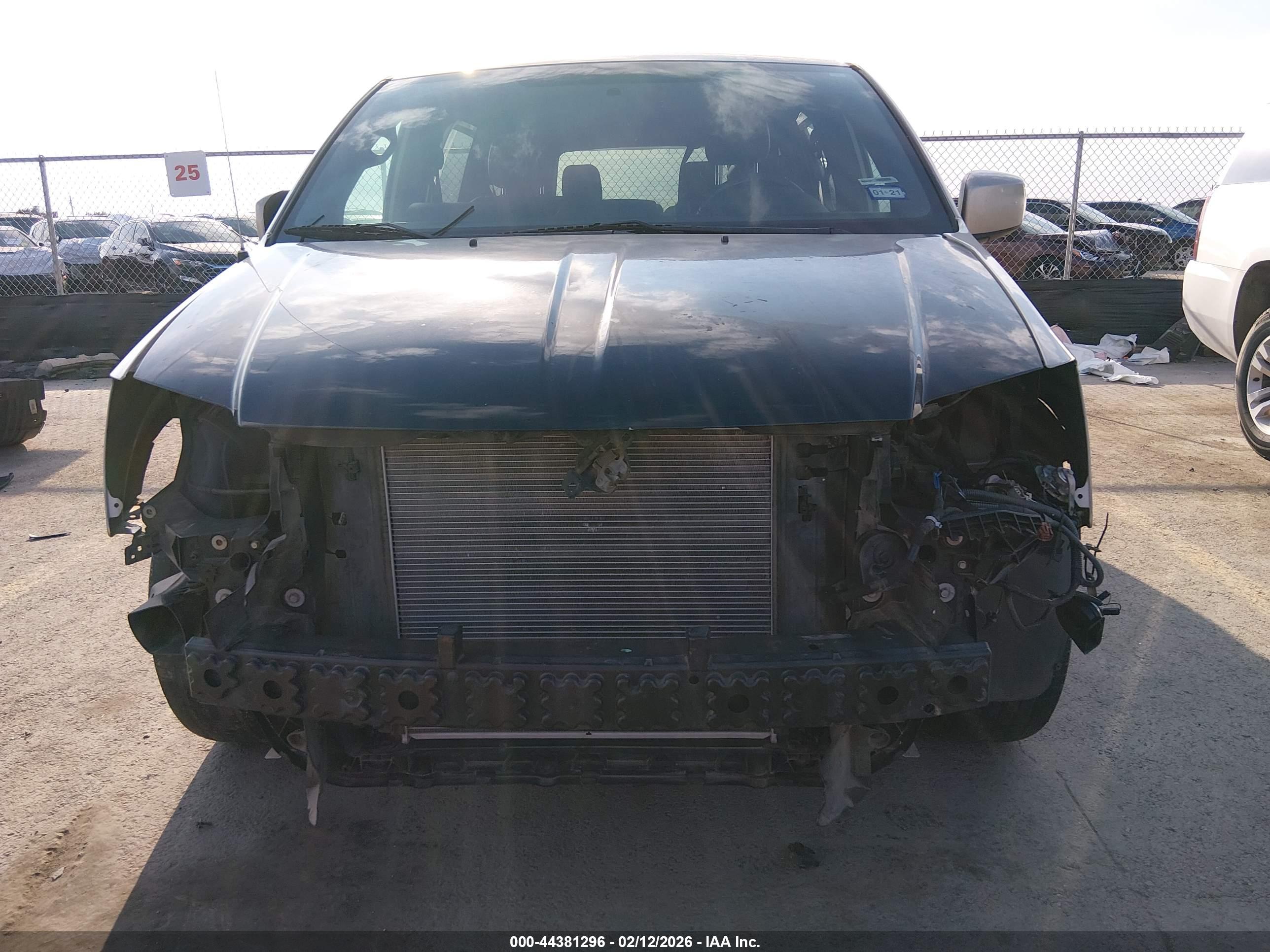 DODGE GRAND image 6