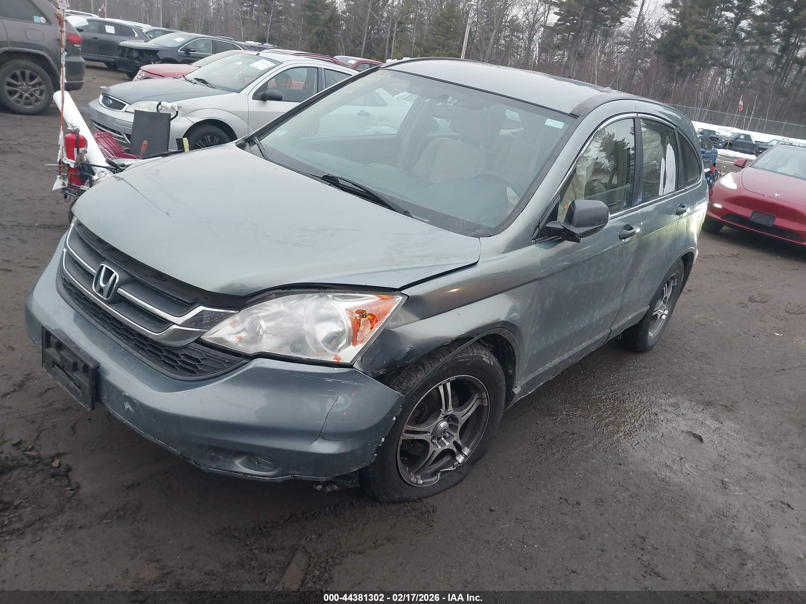 HONDA CR-V image 2