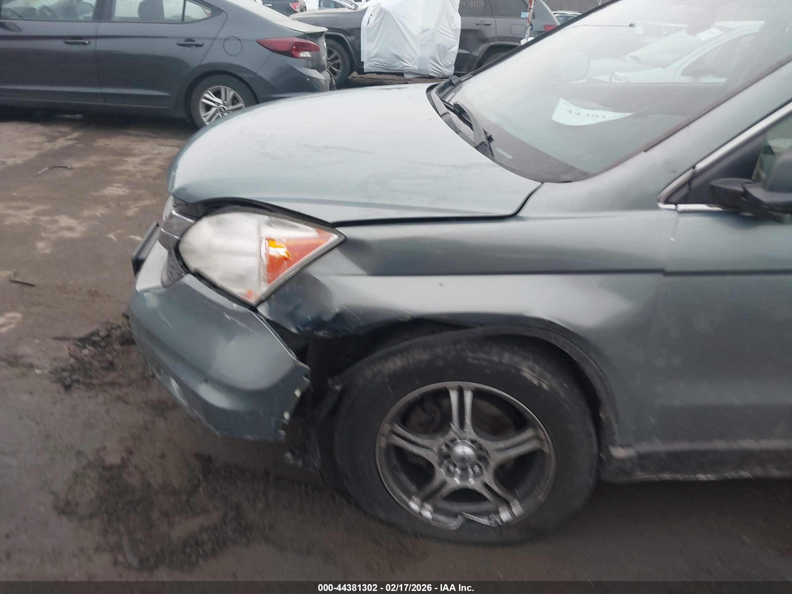 HONDA CR-V image 6