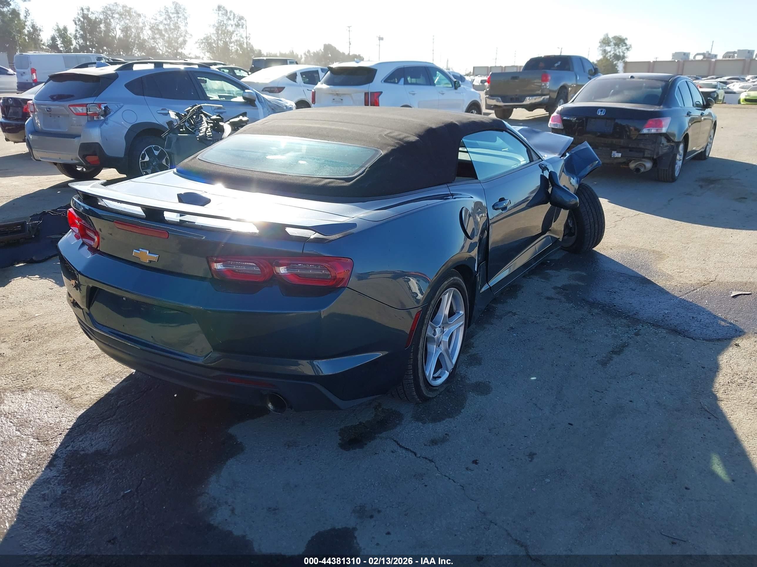 CHEVROLET CAMARO image 4