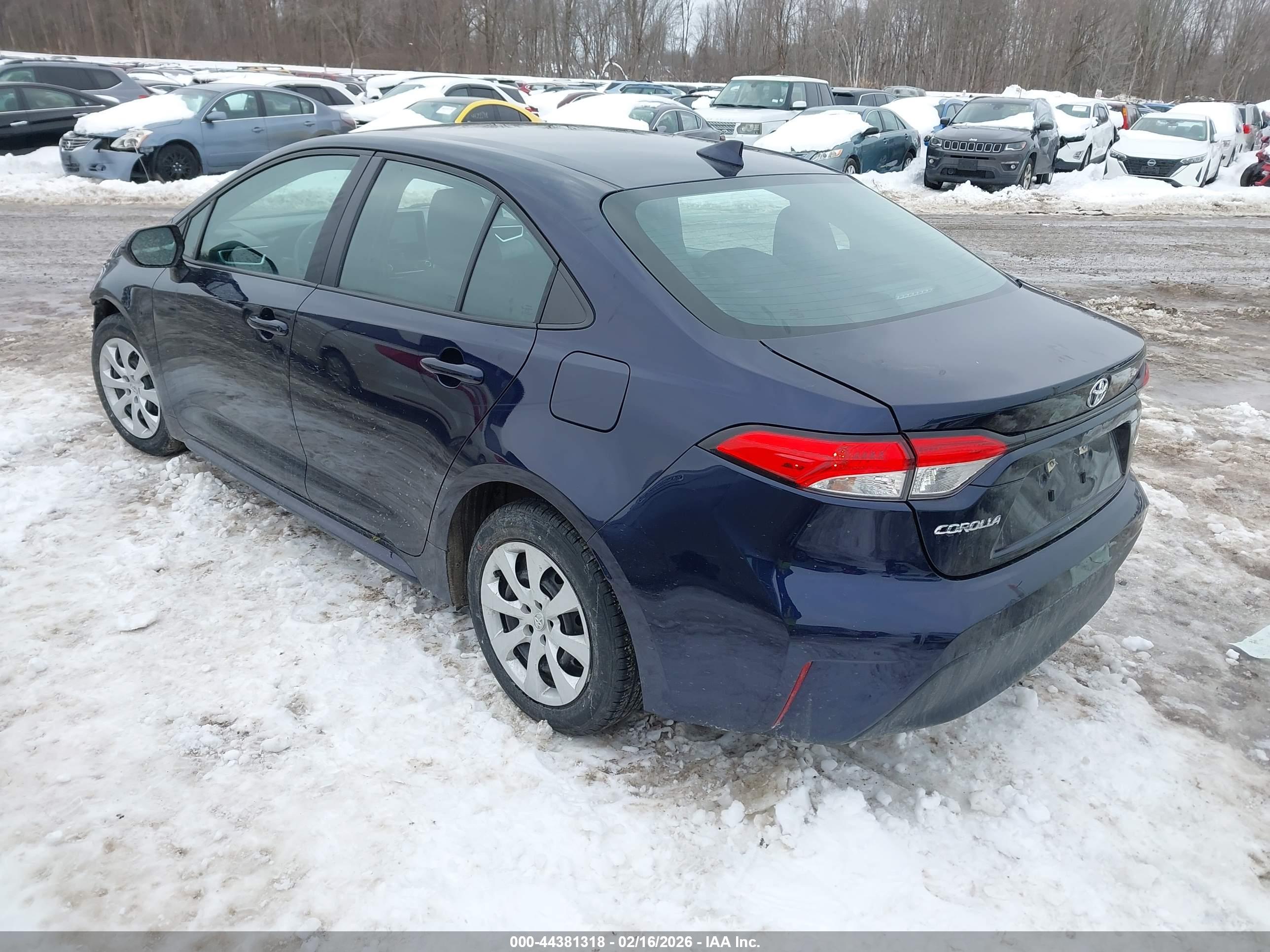 TOYOTA COROLLA image 3