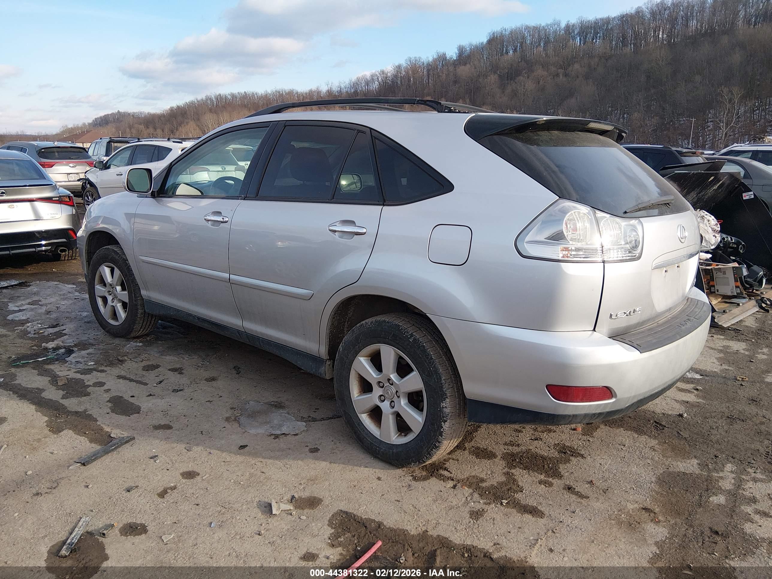 LEXUS RX image 3