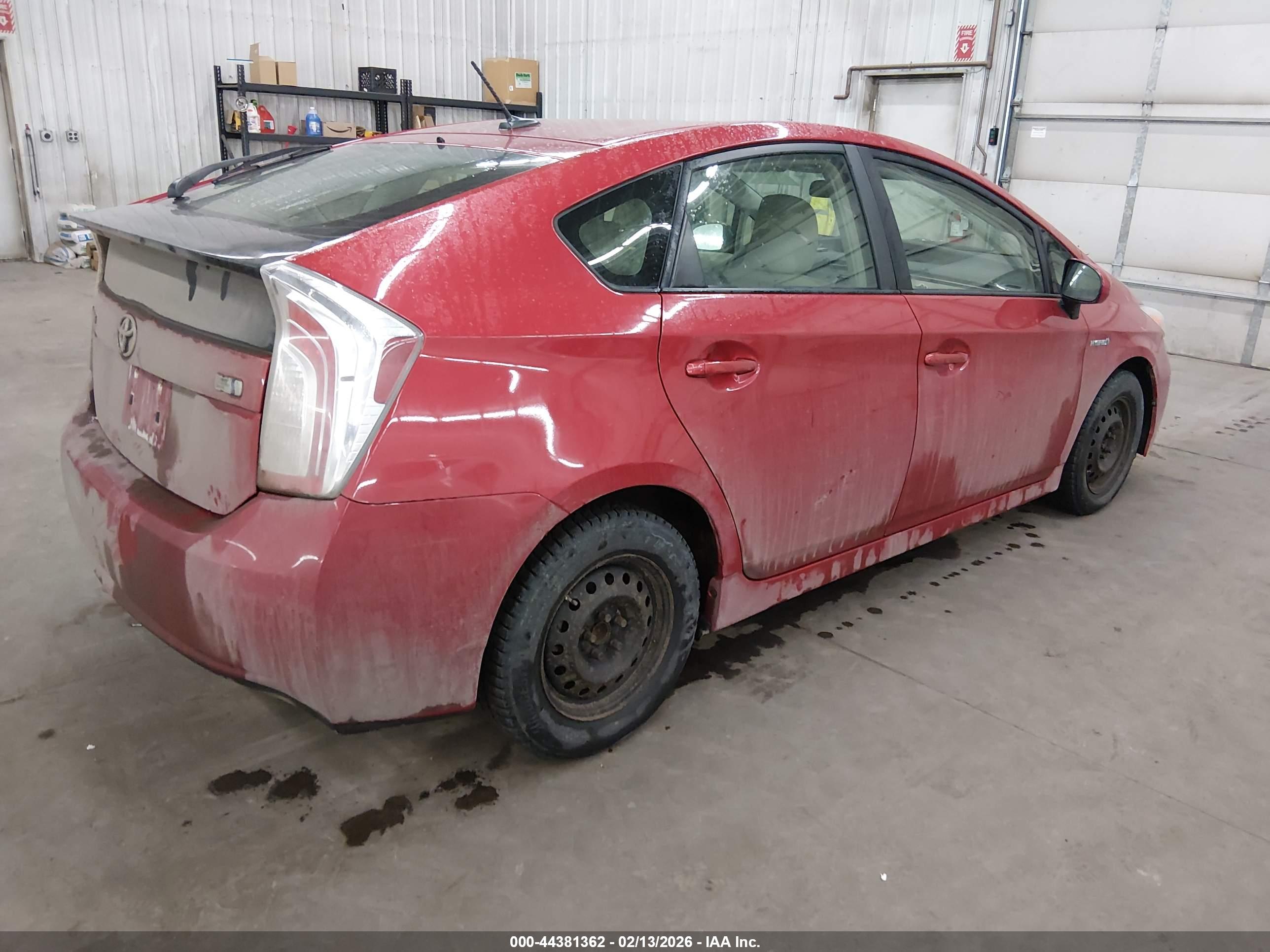 TOYOTA PRIUS image 4